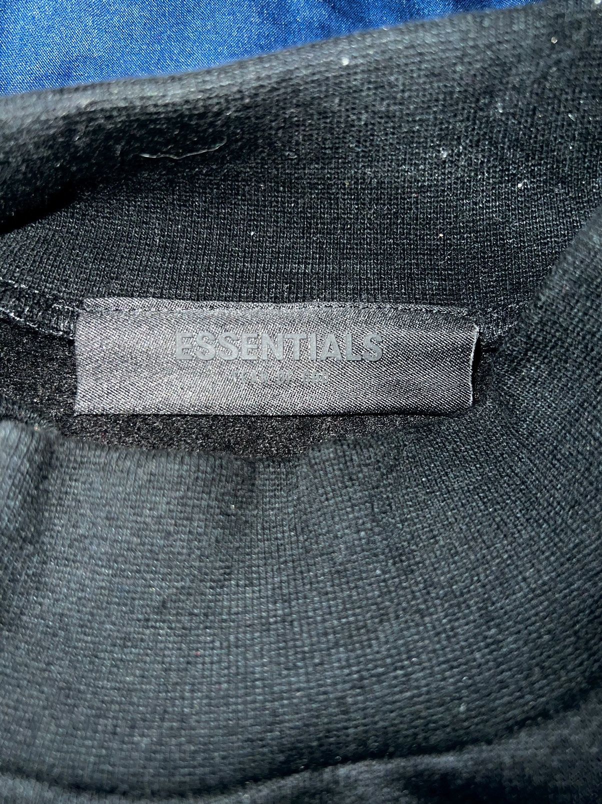 Essentials × Fear of God Fear of God Essentials Core 23 Crewneck Sweatshirt sz M Size US M / EU 48-50 / 2 - 4 Thumbnail