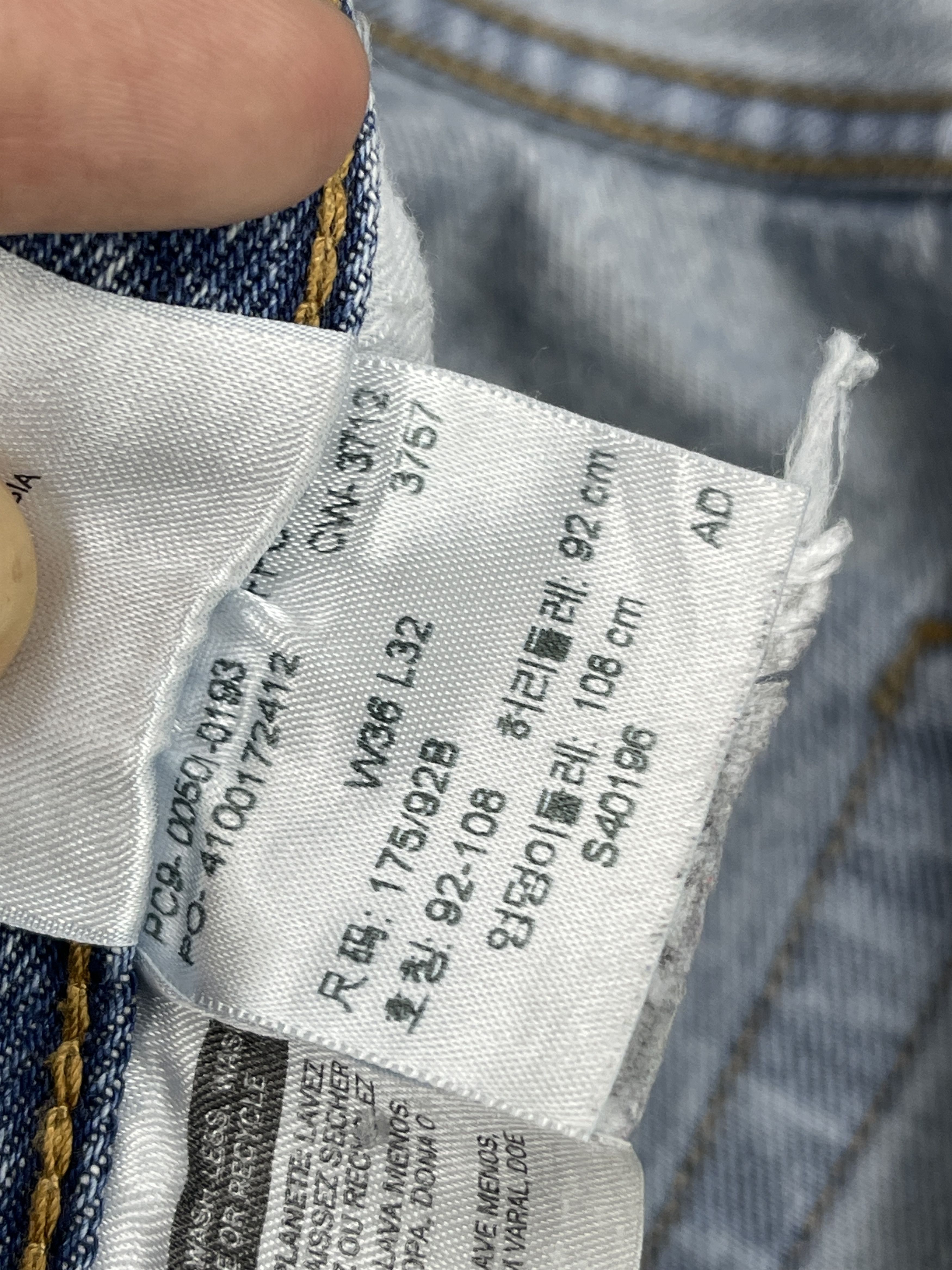 Levi's × Vintage Vintage Levis 501 Light Washed Denim Jeans Size US 35 - 8 Thumbnail