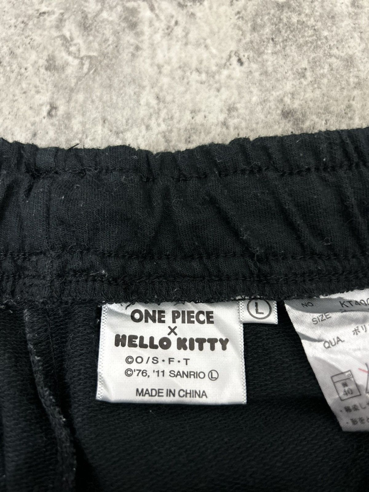 Cartoon Network × Japanese Brand × One Piece One Piece x Hello Kitty Jogger Pans Size US 28 / EU 44 - 8 Thumbnail
