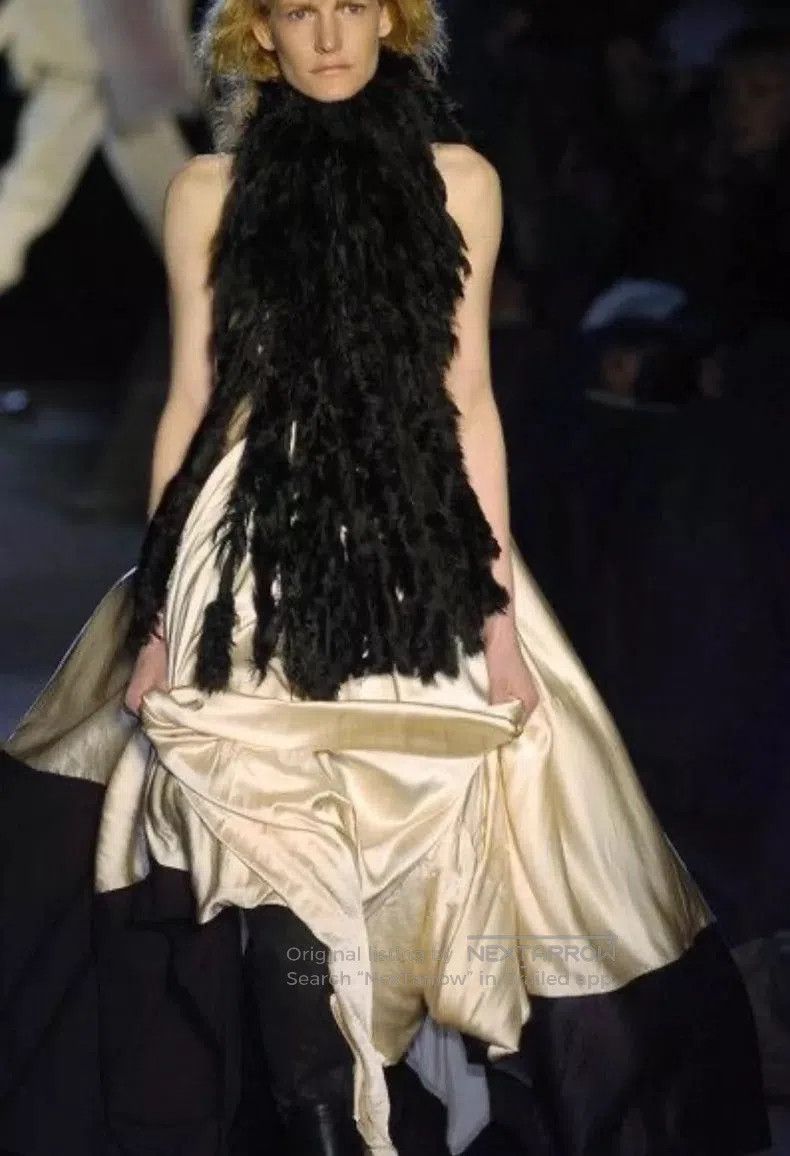 Ann Demeulemeester Black Fur Vest with Unique Design. Size US M / EU 48-50 / 2 - 6 Thumbnail