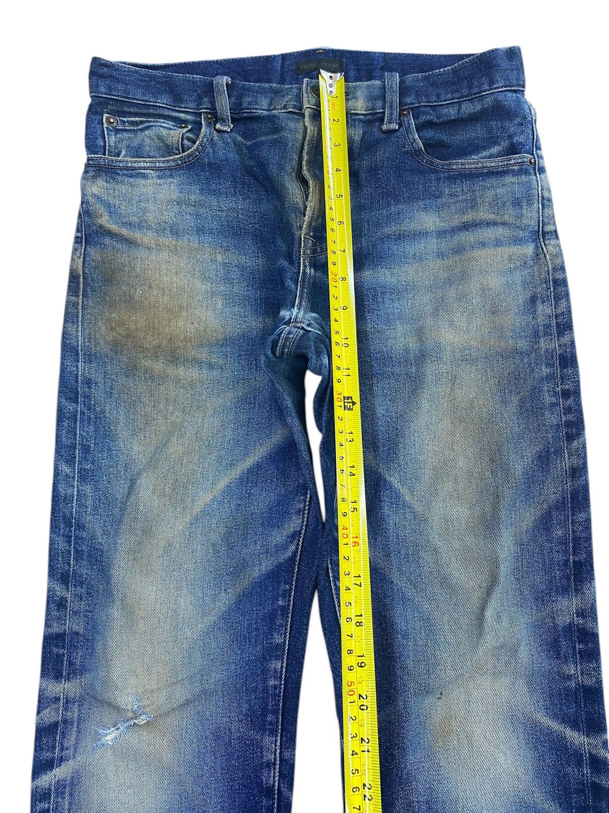 Uniqlo Uniqlo Whiskers Faded Wash Style Loose Jeans Size US 30 / EU 46 - 6 Thumbnail