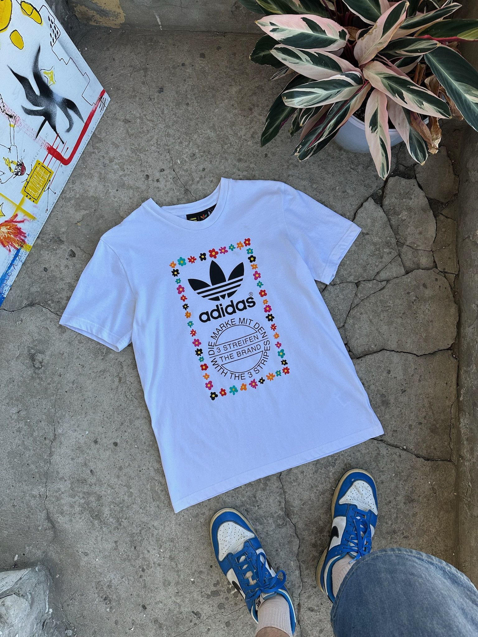 Adidas × Pharrell Adidas x Pharell Williams T-shirt Size US L / EU 52-54 / 3 - 2 Thumbnail