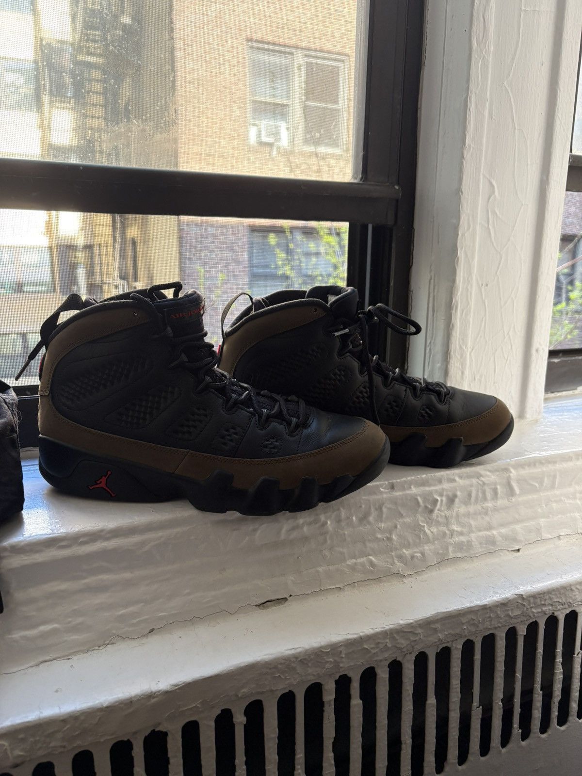 Jordan Brand Retro Olive Jordan 9s Size US 10 / EU 43 - 2 Thumbnail