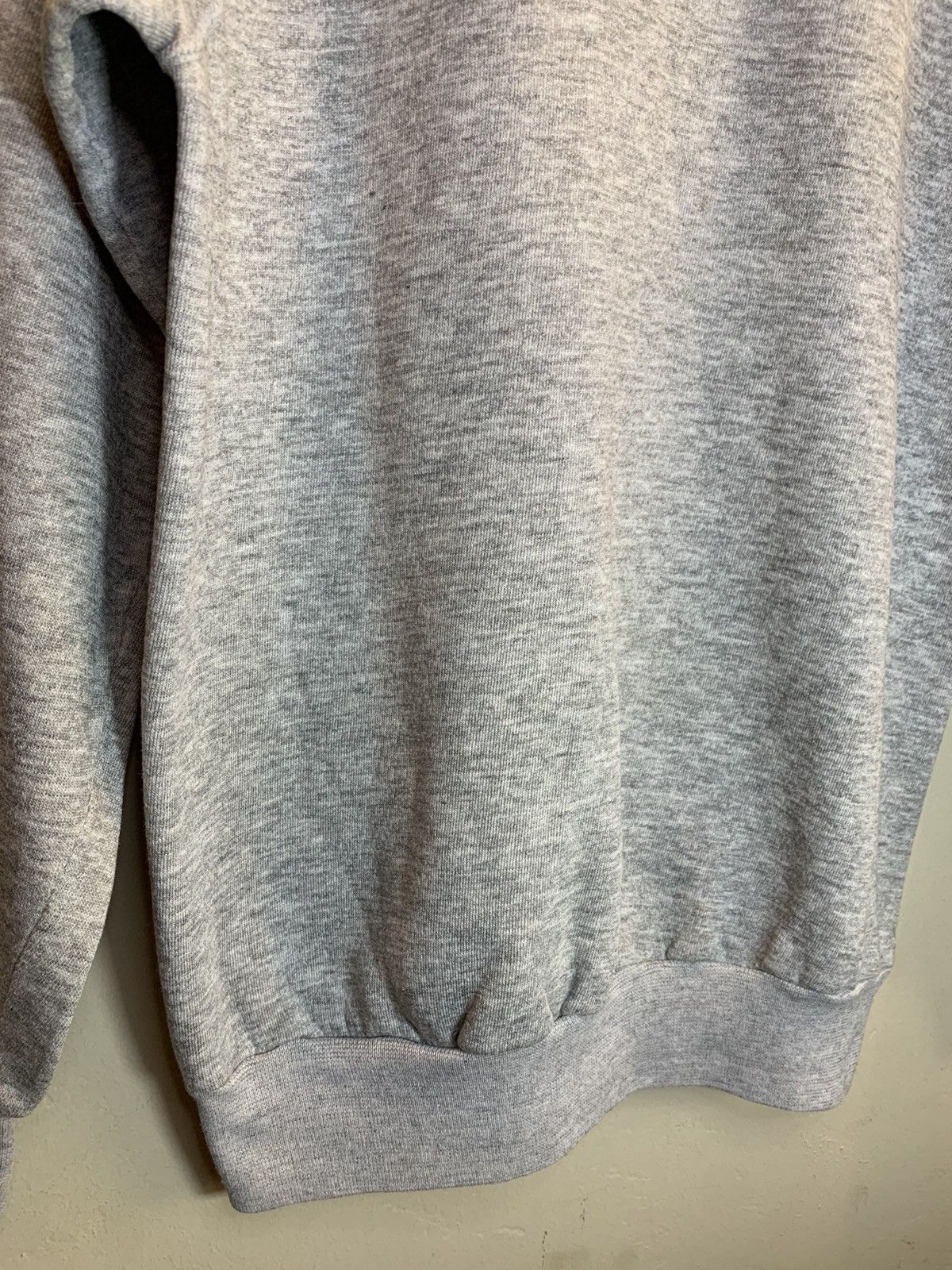 Vintage *RARE* Vintage 70’s Addicted To Christ Jesus Sweatshirt Size US M / EU 48-50 / 2 - 4 Thumbnail