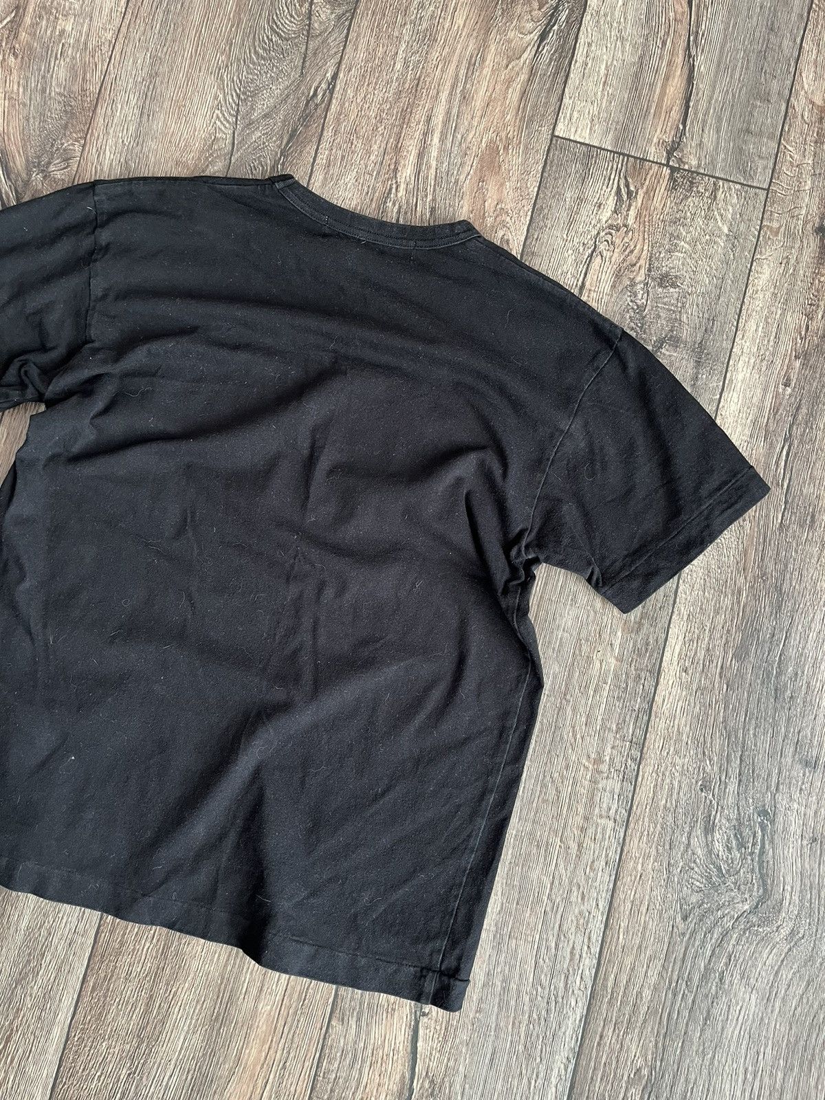 Comme des Garcons Comme Des Garçons Play Logo Vintage T-shirt Size L / US 10 / IT 46 - 8 Thumbnail