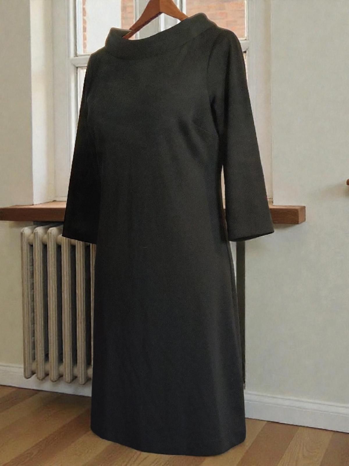 Other Talbots Perfectly Petite Essential Black Business Dress Size ONE SIZE - 4 Thumbnail