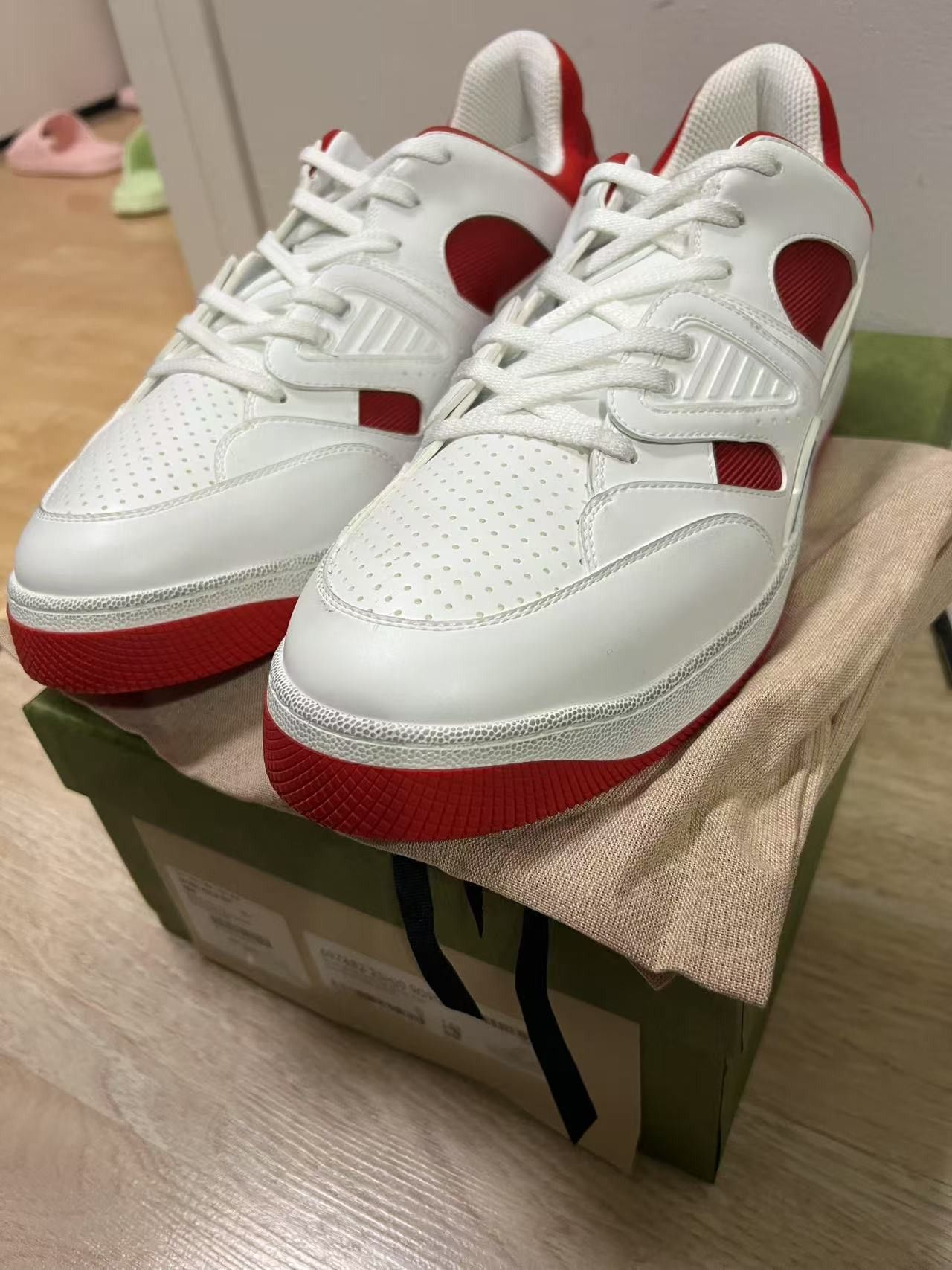 Gucci Gucci Basket White Demetra Size US 15 / EU 48 - 1 Thumbnail