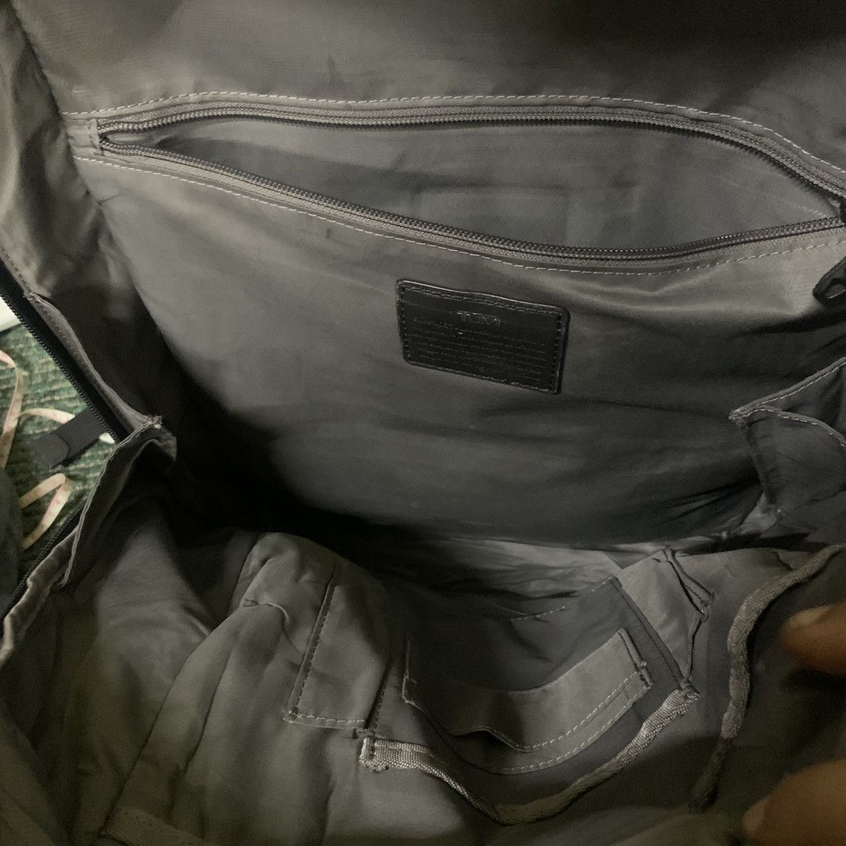 Tumi Tumi backpack black interior have laptop sleeve (sun faded) Size ONE SIZE - 8 Thumbnail