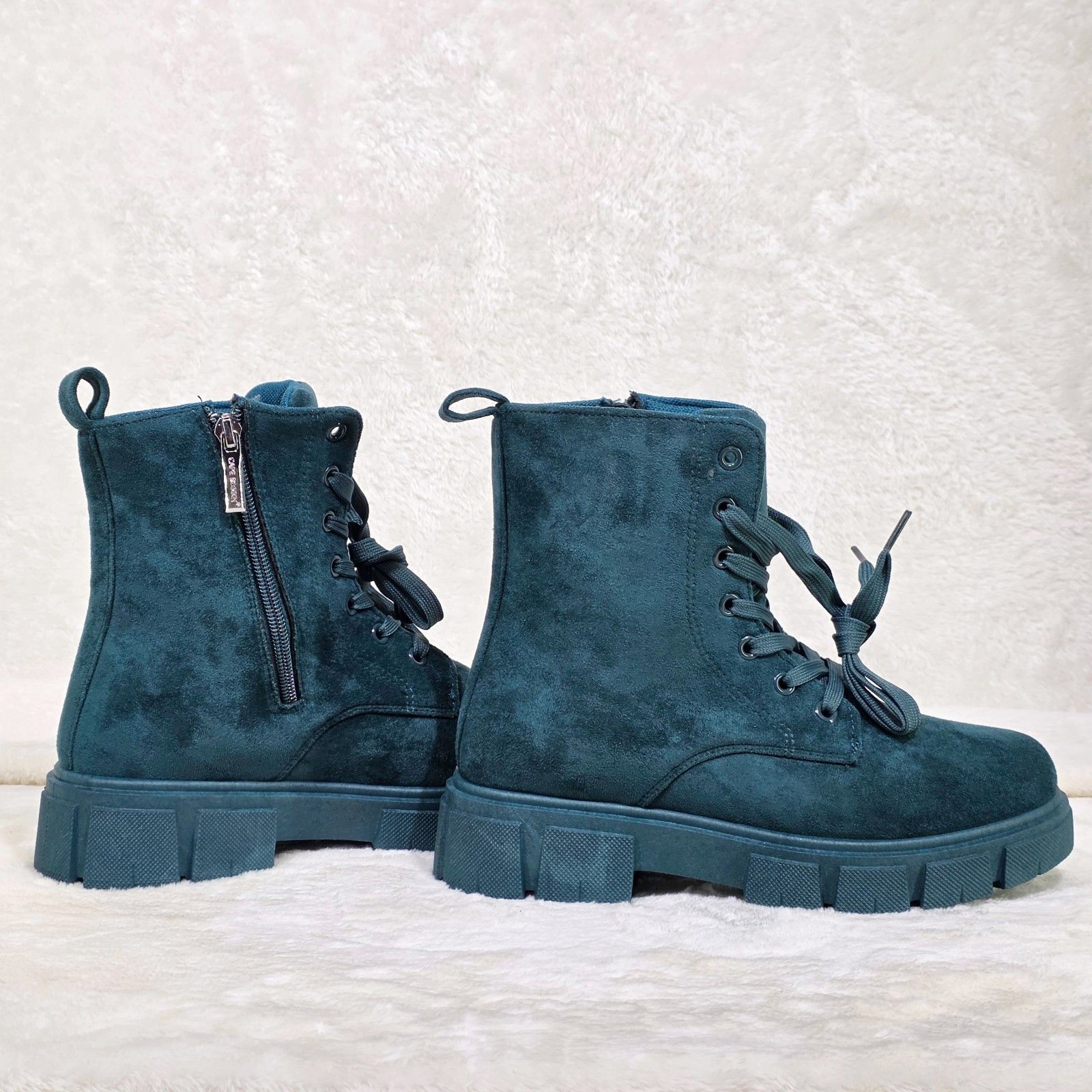 Other Cozy Teal Faux Suede Combat Ankle Boots Matching Color Sole Size US 6 / IT 36 - 4 Thumbnail
