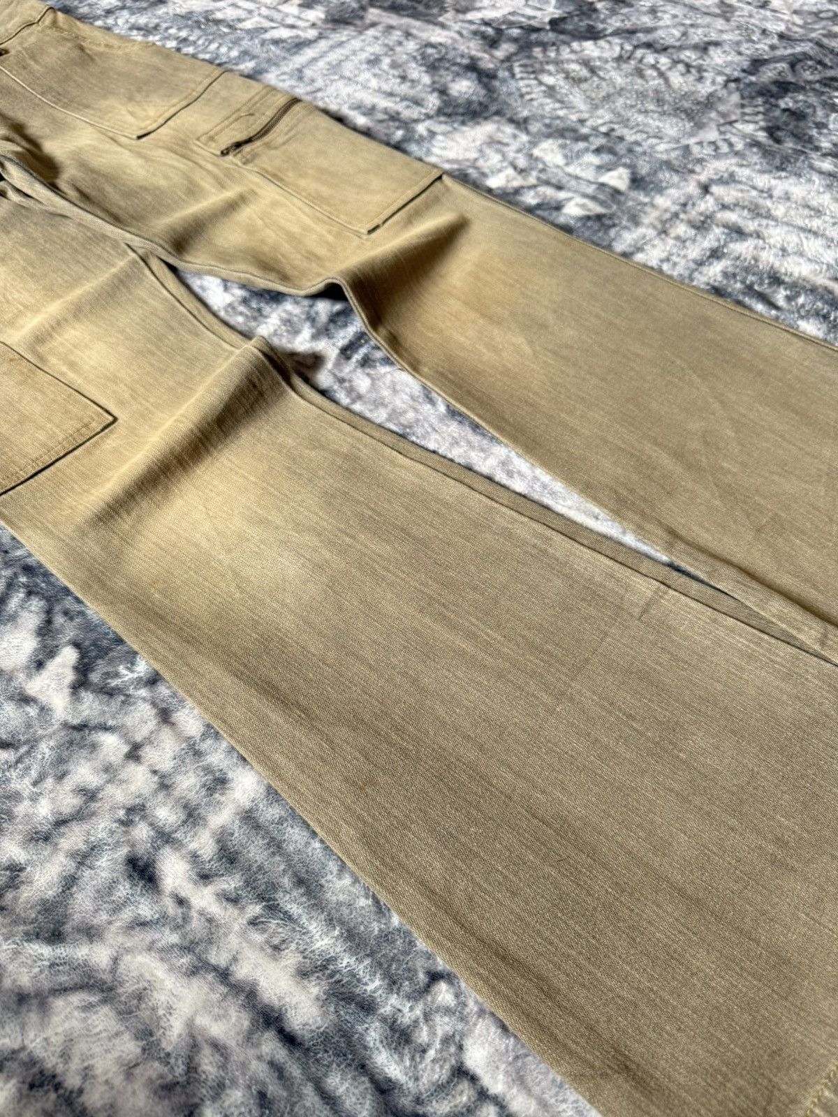 Japanese Brand Daily Topics Smokey Mud Gray Wash Flared Cargo Denim Pants Size US 28 / EU 44 - 6 Thumbnail