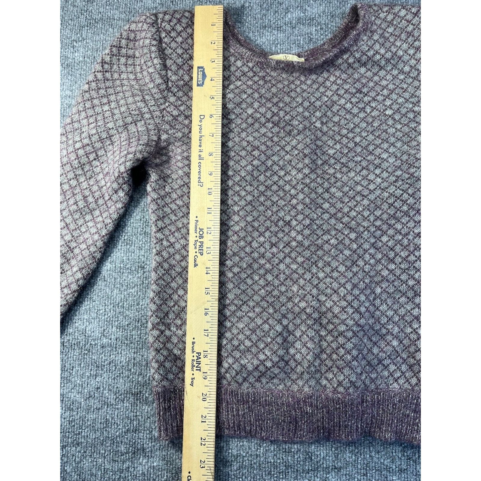 Valentino VTG Valentino Boutique Purple/Gray cardigan Sweater Wool S Size S / US 4 / IT 40 - 8 Thumbnail