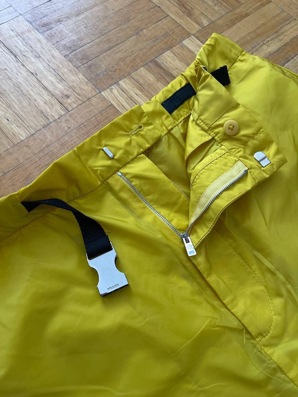 Prada Prada Re-Nylon Piuma Trousers Yellow Track Pants Triangle Size US 36 / EU 52 - 5 Thumbnail