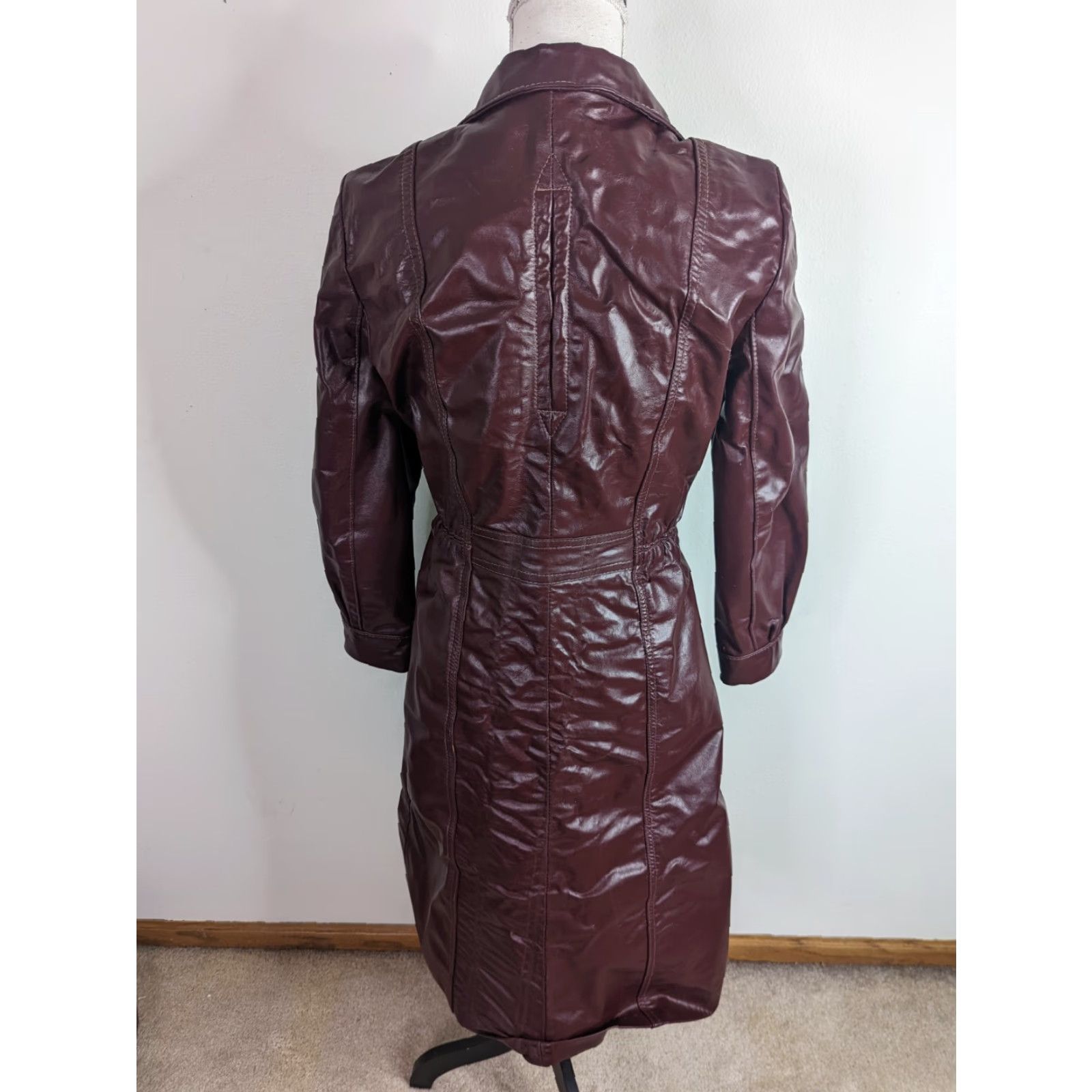 Vintage VINTAGE Belted Red Leather Trench Coat Long Women's Size Small Boho 70s Coat Size S / US 4 / IT 40 - 3 Thumbnail