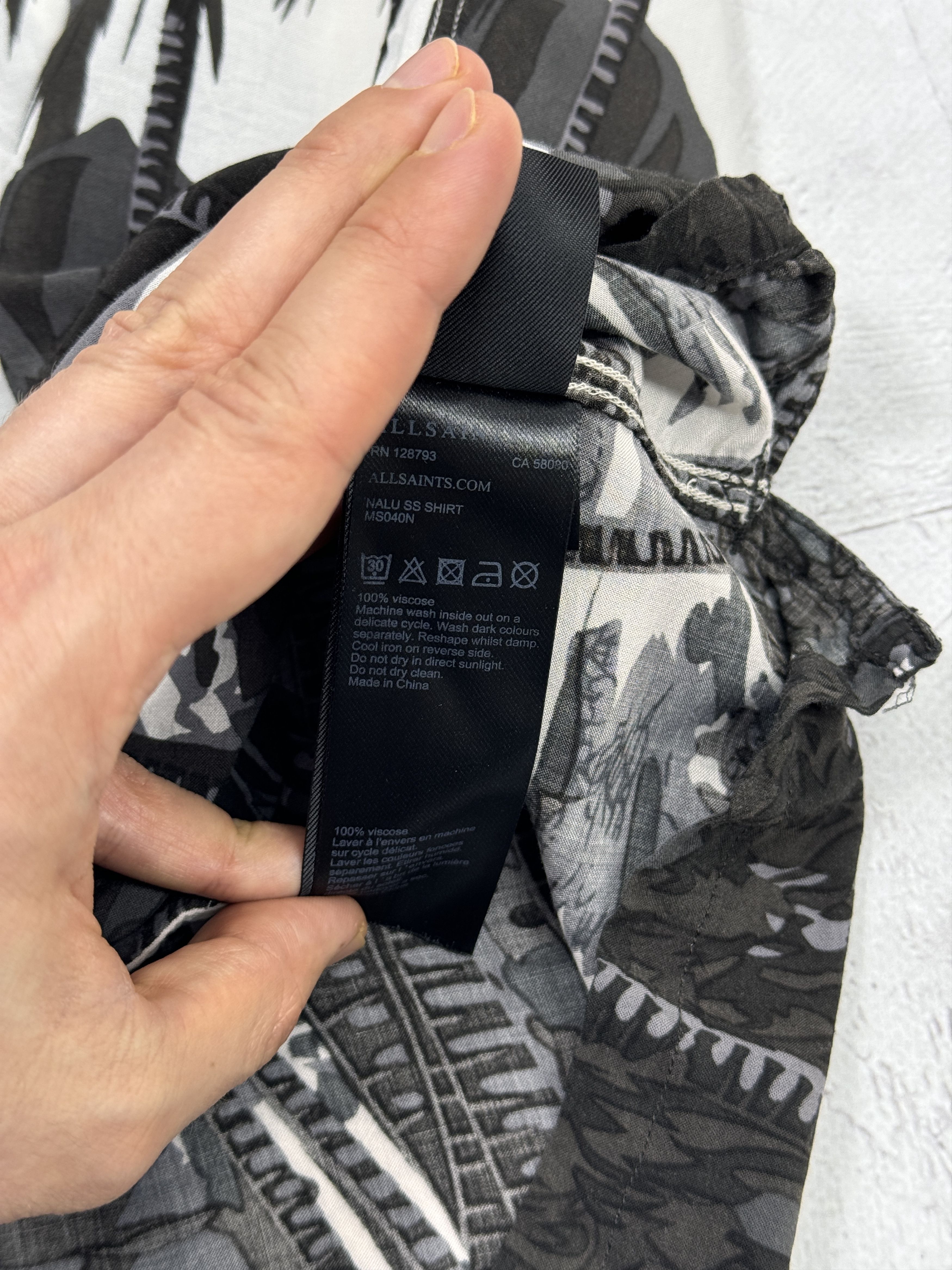 Allsaints Allsaints Hawawiian Shirt Viscose Palmes & Ocean Size US S / EU 44-46 / 1 - 13 Thumbnail