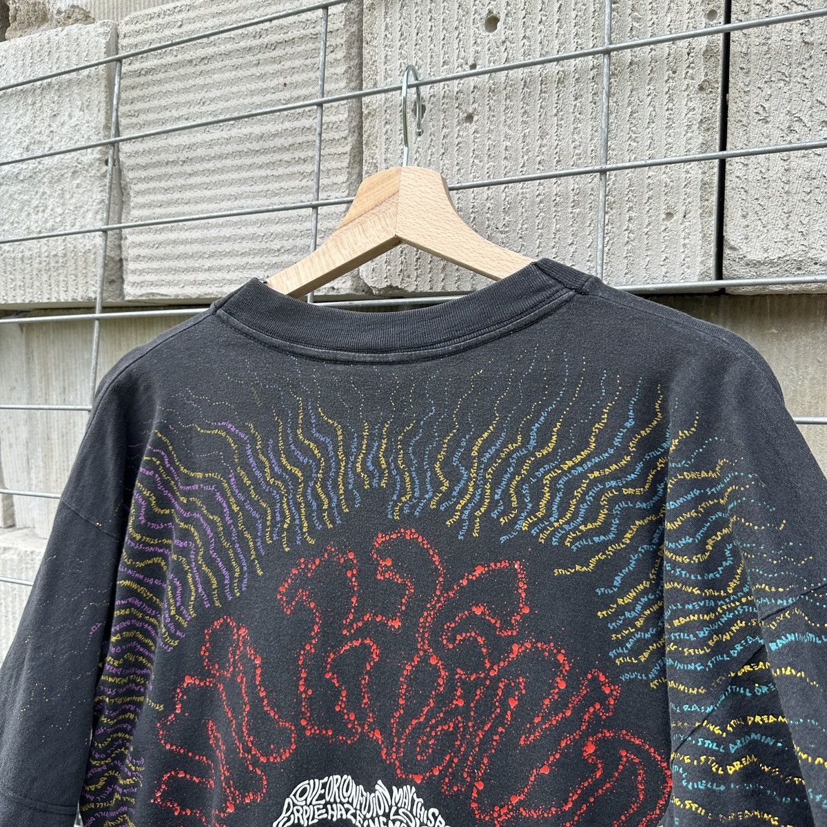 Band Tees Mosquito Head Jimi Hendrix XL Rock AOP T-Shirt Overprint 90s Size US XL / EU 56 / 4 - 13 Thumbnail