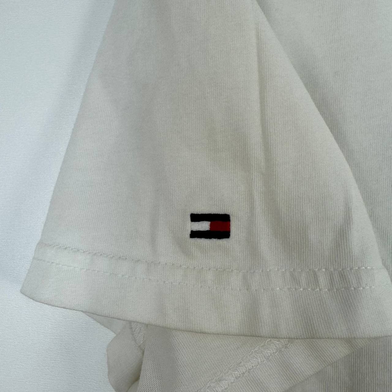Tommy Hilfiger Tommy Hilfiger Logo T-Shirt White Mens Size L Size US L / EU 52-54 / 3 - 3 Thumbnail