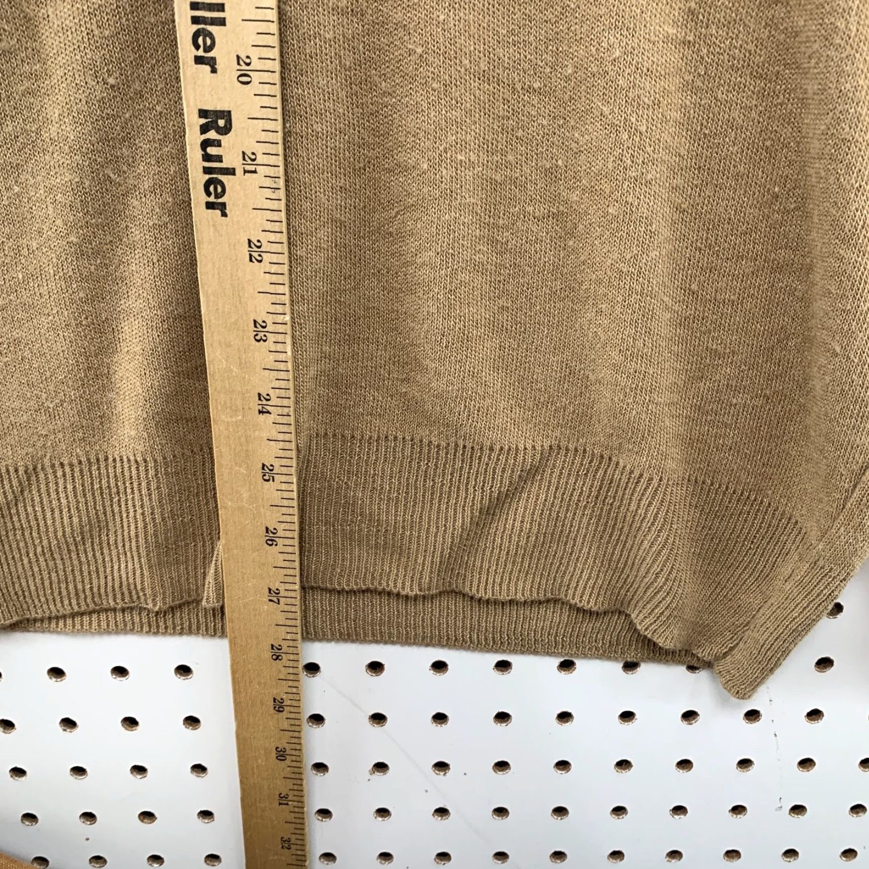 Jantzen VINTAGE Jantzen Sweater Mens Large Tan V Neck Acrylic Pullover Made In Usa Size US L / EU 52-54 / 3 - 7 Thumbnail