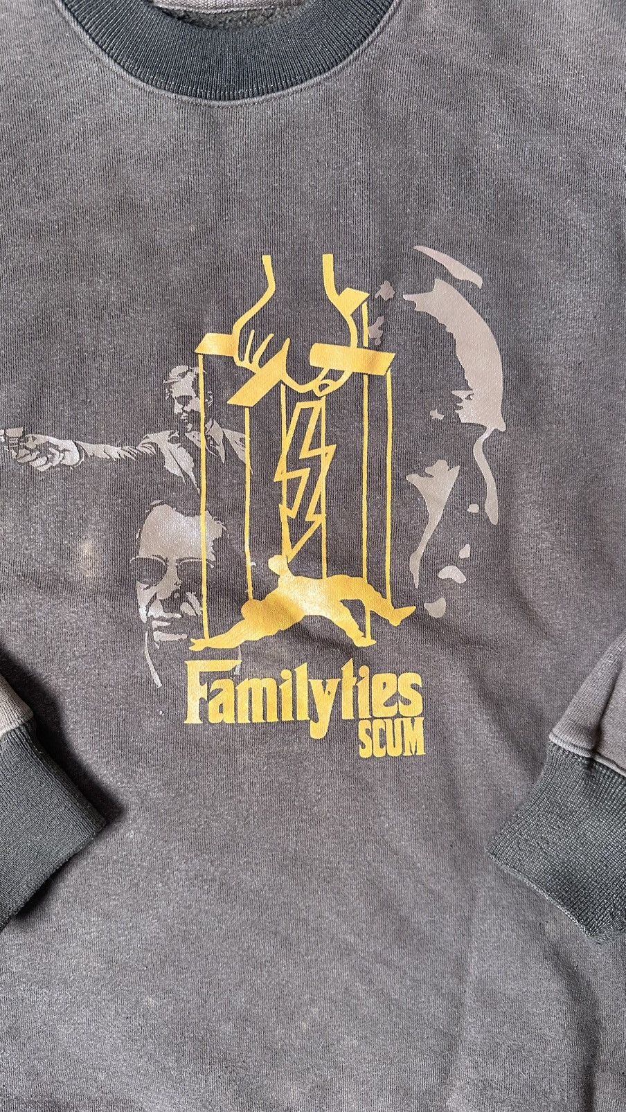 Japanese Brand VINTAGS FAMILYTIES SCUM GODFATHER SWEATSHIRT WELL FADED Size US L / EU 52-54 / 3 - 2 Thumbnail