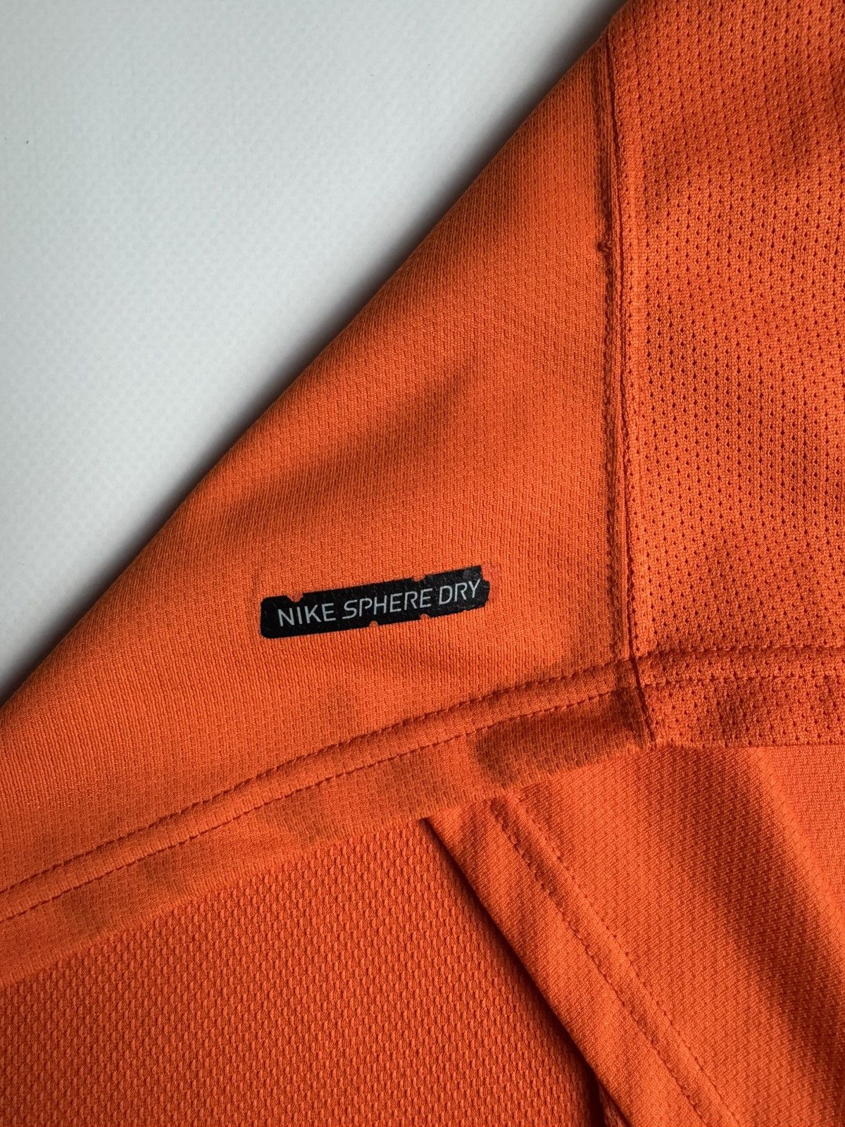 Nike Vintage Nike Netherlands (KNVB) 2004/06 Sphere Dry Training Size US XL / EU 56 / 4 - 8 Thumbnail