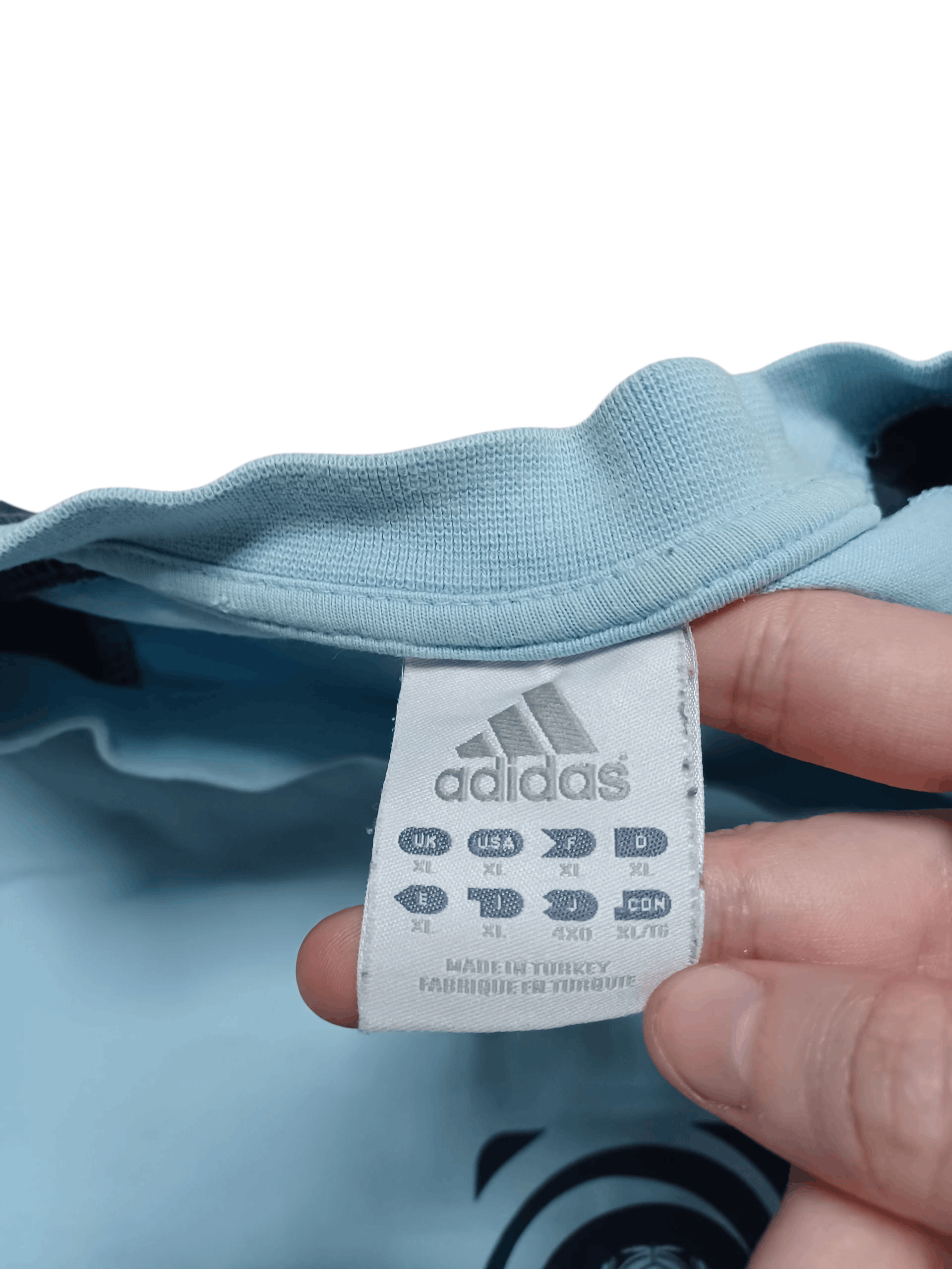 Adidas ADIDAS SOCCER VINTAGE 2004 FADED DIRTY TEE FOOTBALL Size US XL / EU 56 / 4 - 4 Thumbnail