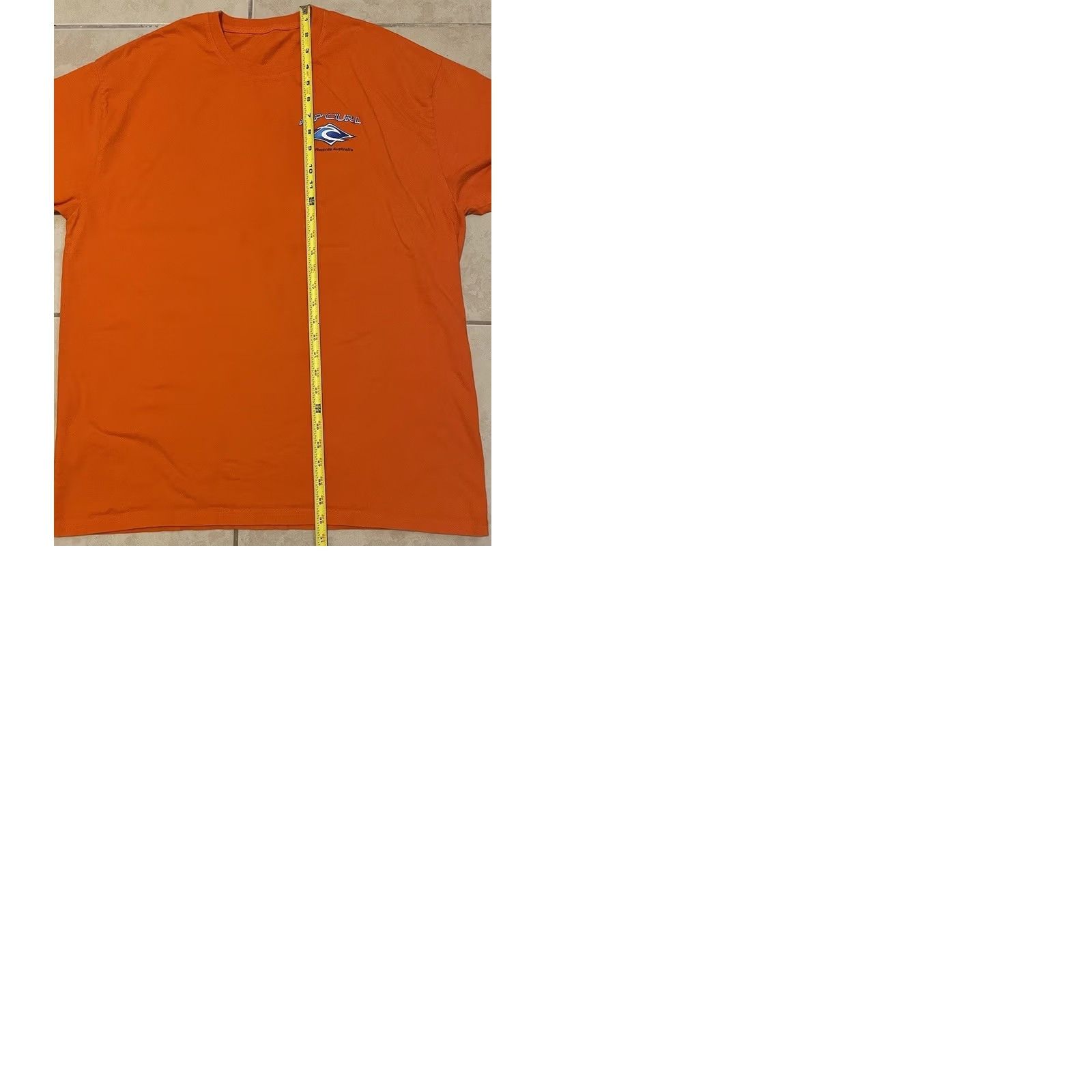 Quiksilver VINTAGE Rip Curl Australia Faded Shirt XL Surf Skate Grunge Billabong OP TC 90s Y2K Shirt Men XL Orange Graphic Tee Beach Ocean 90s Grunge Rock USA Size US XL / EU 56 / 4 - 9 Thumbnail