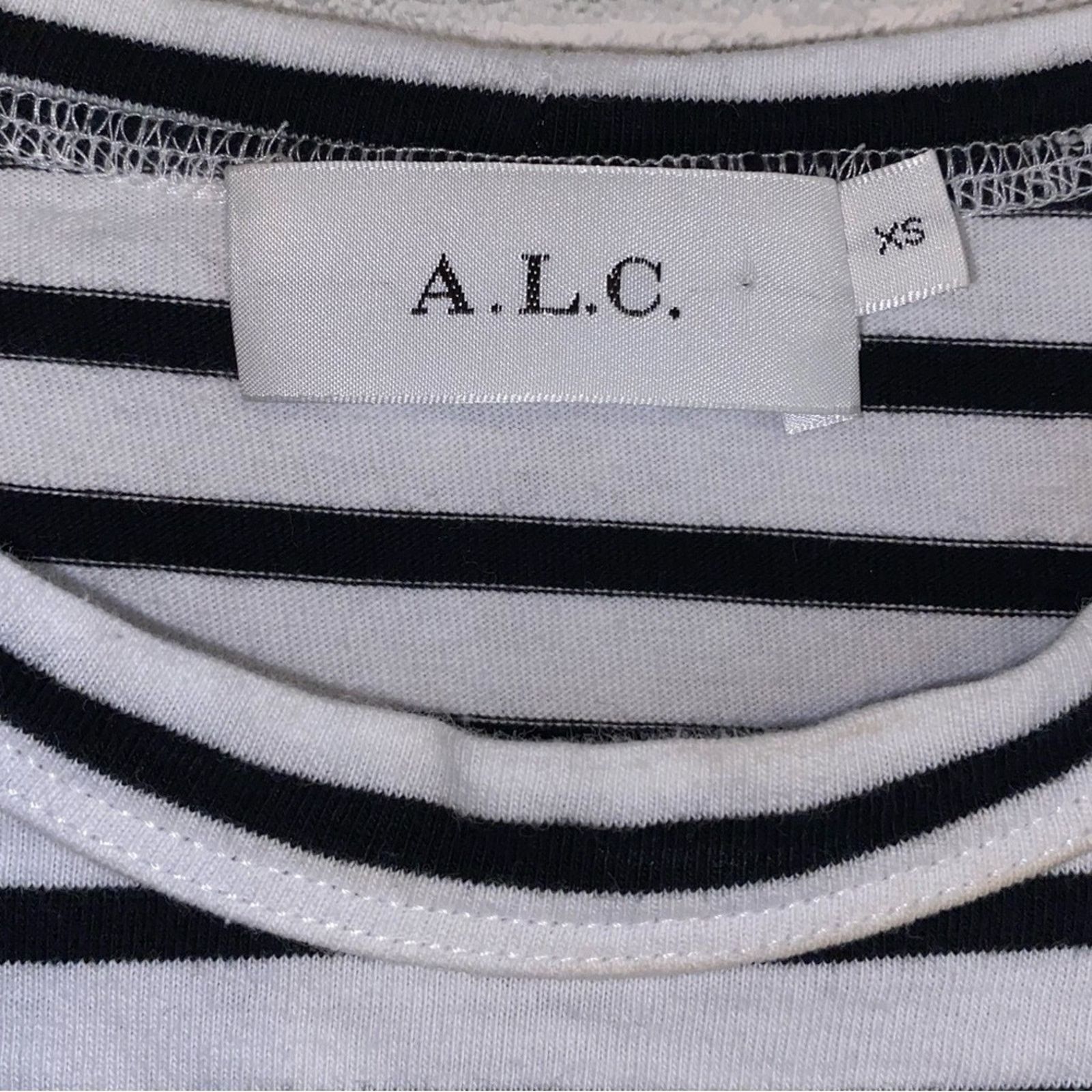 A.L.C. A.L.C. $365 Kidman Black Striped Puff LS Tee Dress XS Size XS / US 0-2 / IT 36-38 - 9 Thumbnail