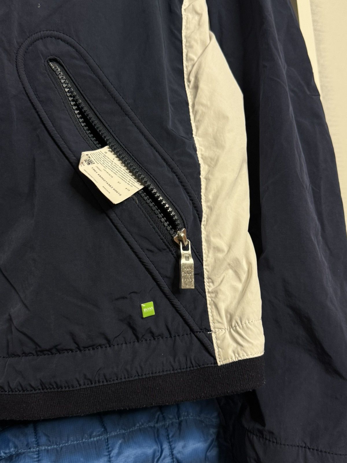 Hugo Boss Hugo Boss Blue/White Green label nylon jacket size L Size US L / EU 52-54 / 3 - 5 Thumbnail