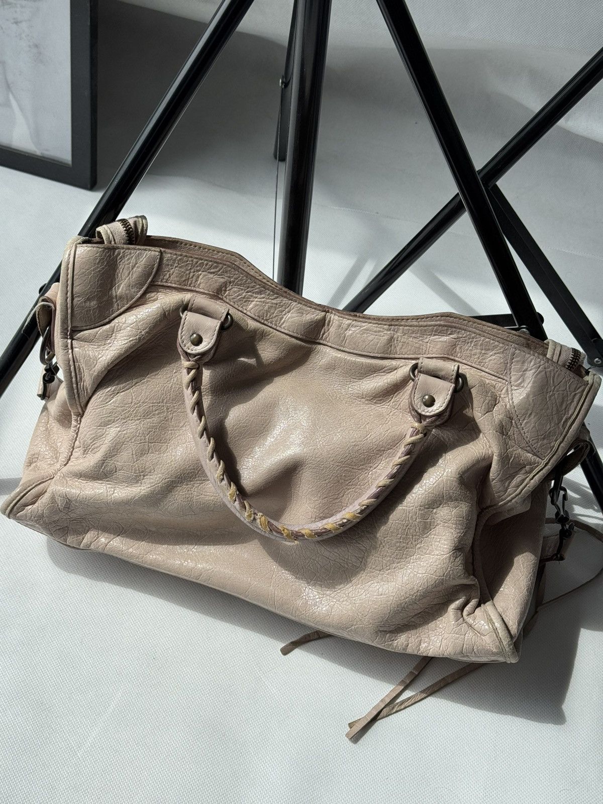 Balenciaga Vintage Balenciaga 00s City Bag Distressed Leather Handbag Size ONE SIZE - 7 Thumbnail