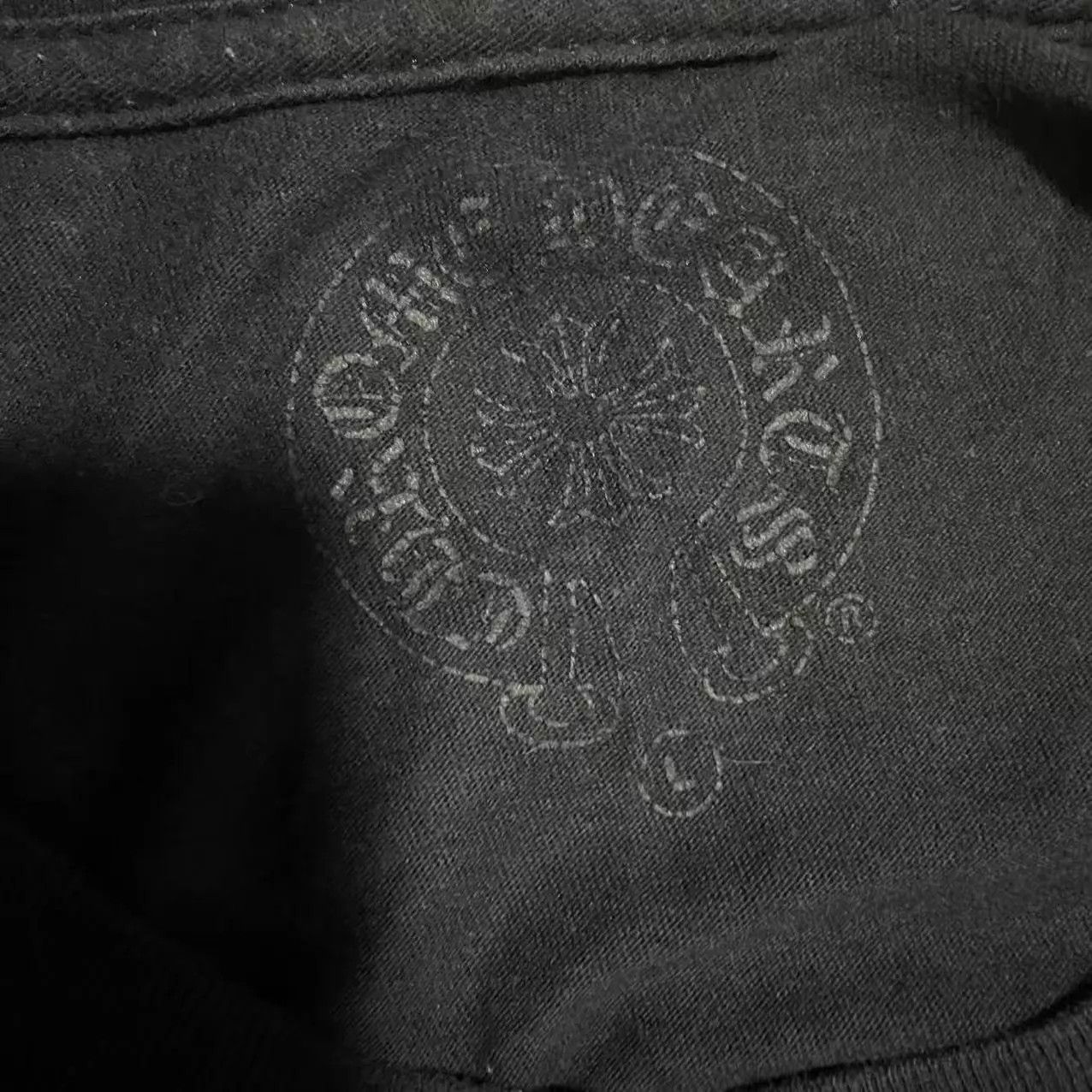 Chrome Hearts Chrome Hearts Black T-Shirt Red Horseshoe Cross L Size US L / EU 52-54 / 3 - 3 Thumbnail