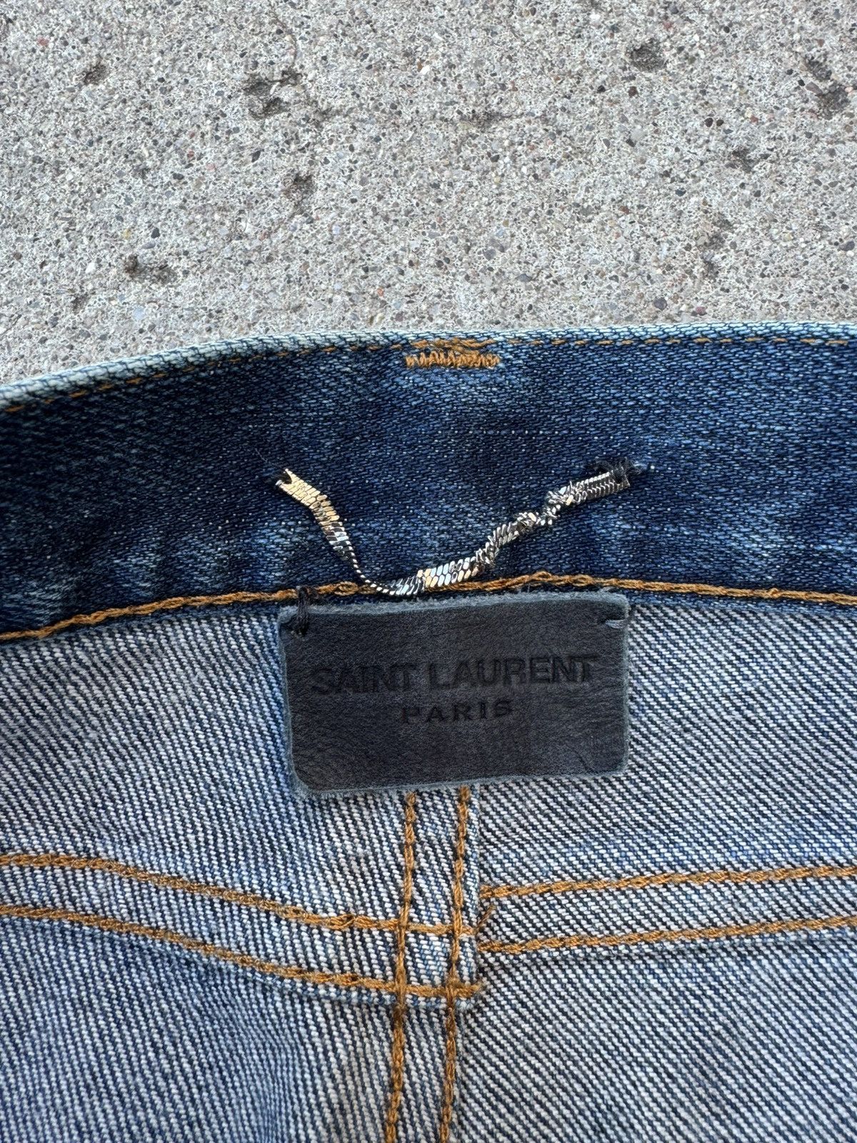 Saint Laurent Paris Saint Laurent Indigo Skinny Jeans Size US 30 / EU 46 - 2 Thumbnail