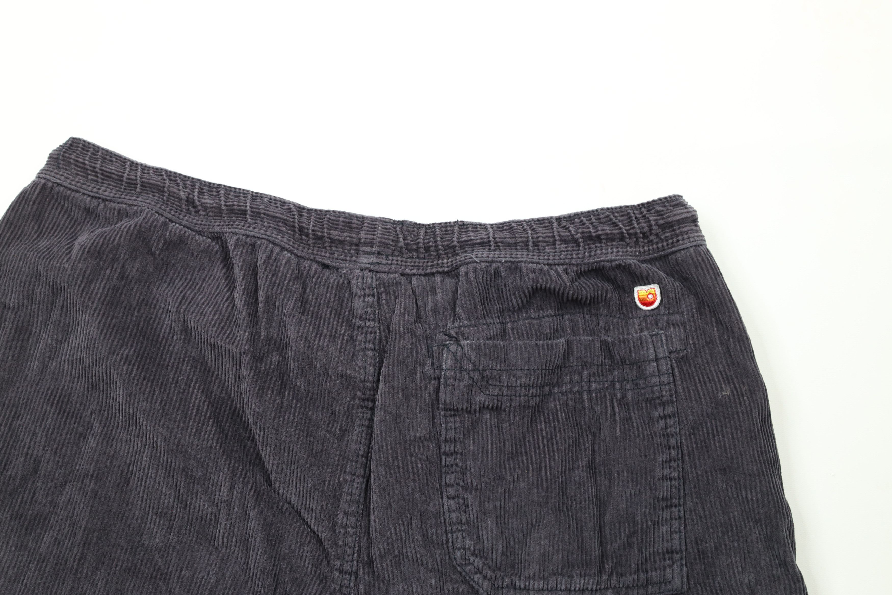 Vintage Vintage 90s Streetwear Knee Corduroy Shorts Gray Cotton Size US 36 / EU 52 - 8 Thumbnail