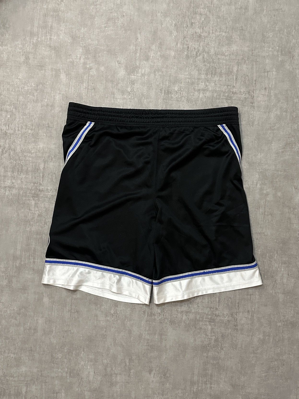 Japanese Brand × Nike × Vintage Vintage Nike Jersey Shorts Size US 32 / EU 48 - 2 Thumbnail