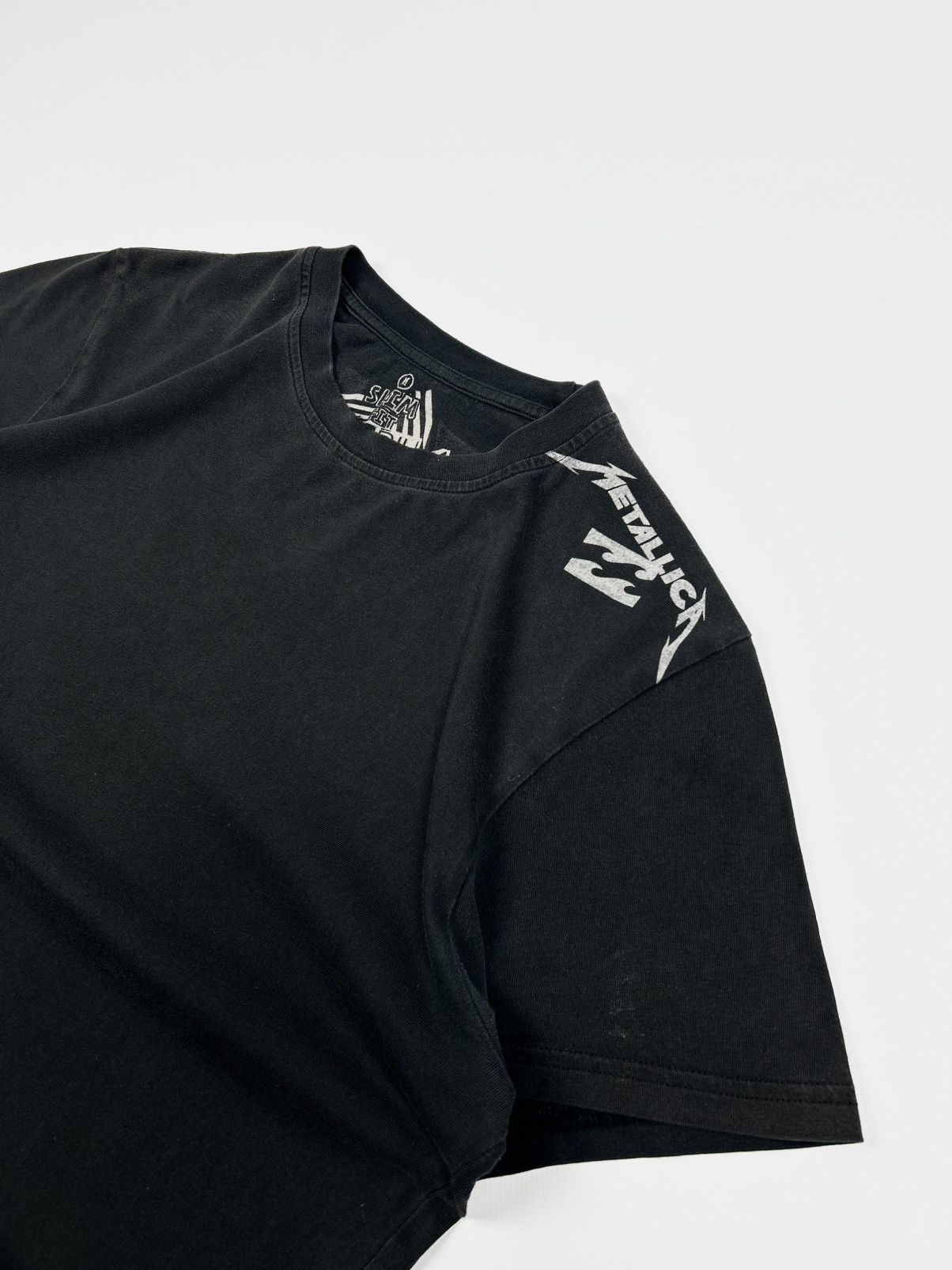 Metallica Vinatage Metallica x Billabong Rare Tee Black Size M Y2k Size US M / EU 48-50 / 2 - 7 Thumbnail