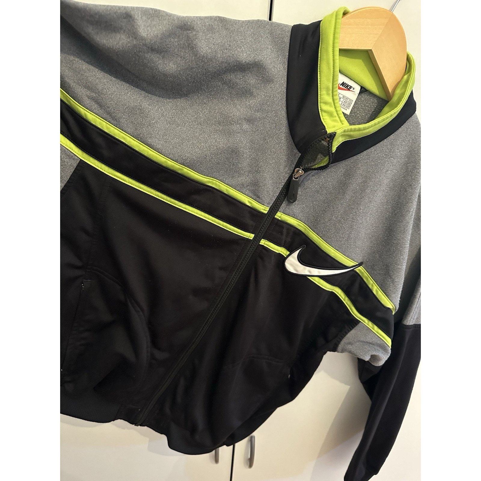 Nike Nike Air Jacke Size S-M Retro Vintage Nike 90s Vintage h Size US S / EU 44-46 / 1 - 5 Thumbnail