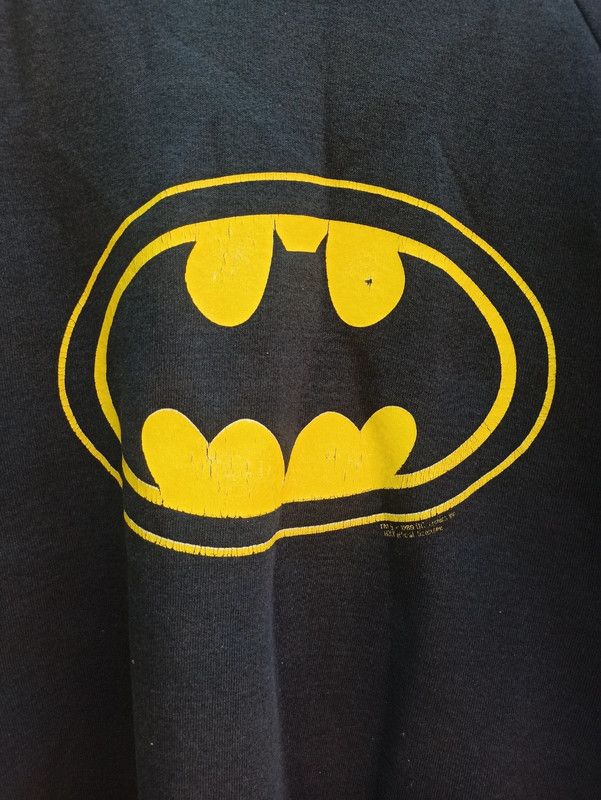 DC Comics 1989 Batman raglan crew neck size large Size US L / EU 52-54 / 3 - 3 Thumbnail