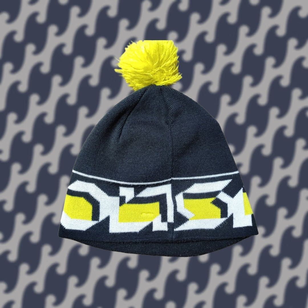 Salomon Salomon Beanie Hat One Size Pom Pom 2011 Bobble Geometric Multicolor Acrylic Knit Unisex Adults Beanie Mens Womens Size ONE SIZE - 1 Thumbnail