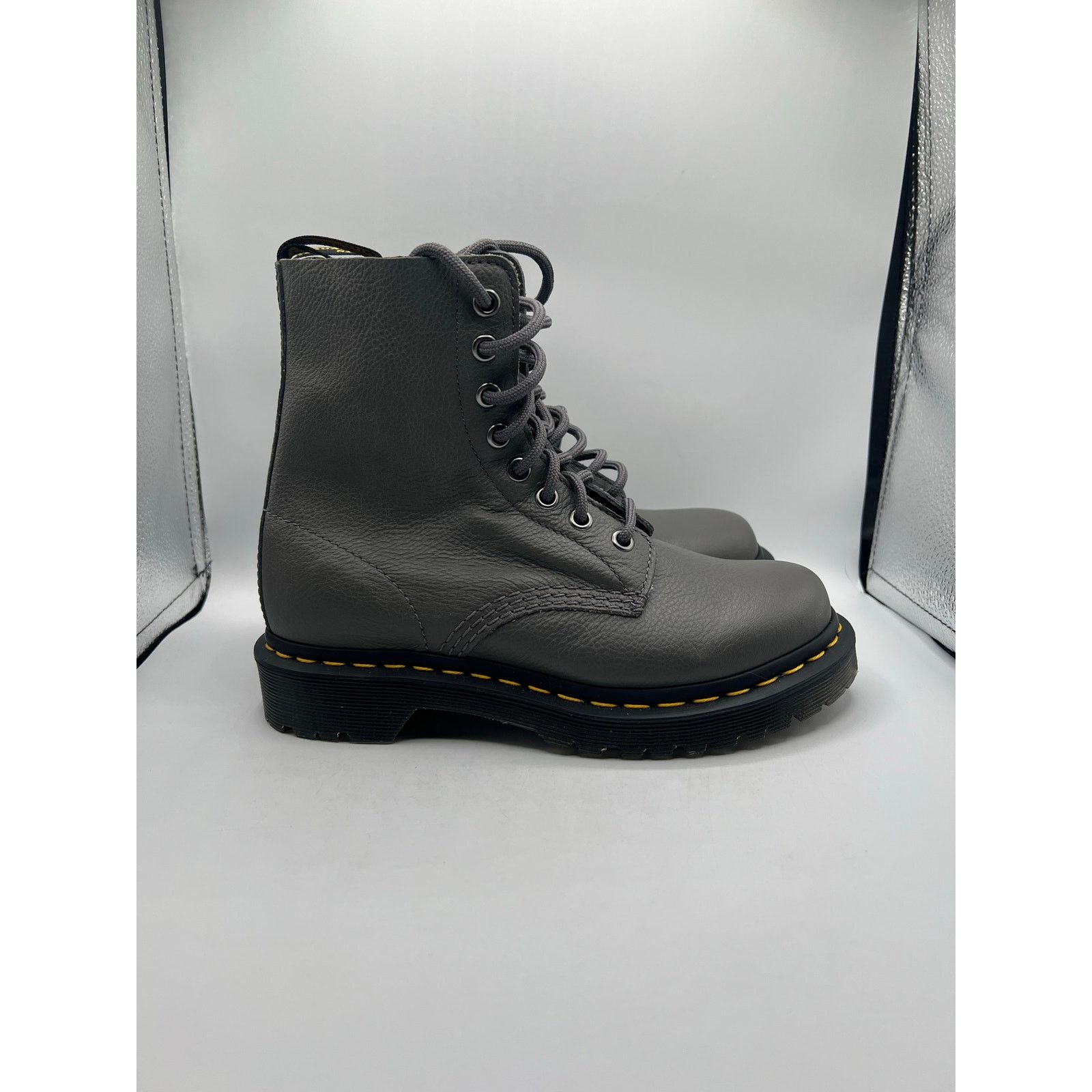 Dr. Martens Dr. Martens Gray Leather Combat Boots Lace-Up Round Size US 5 / IT 35 - 3 Thumbnail