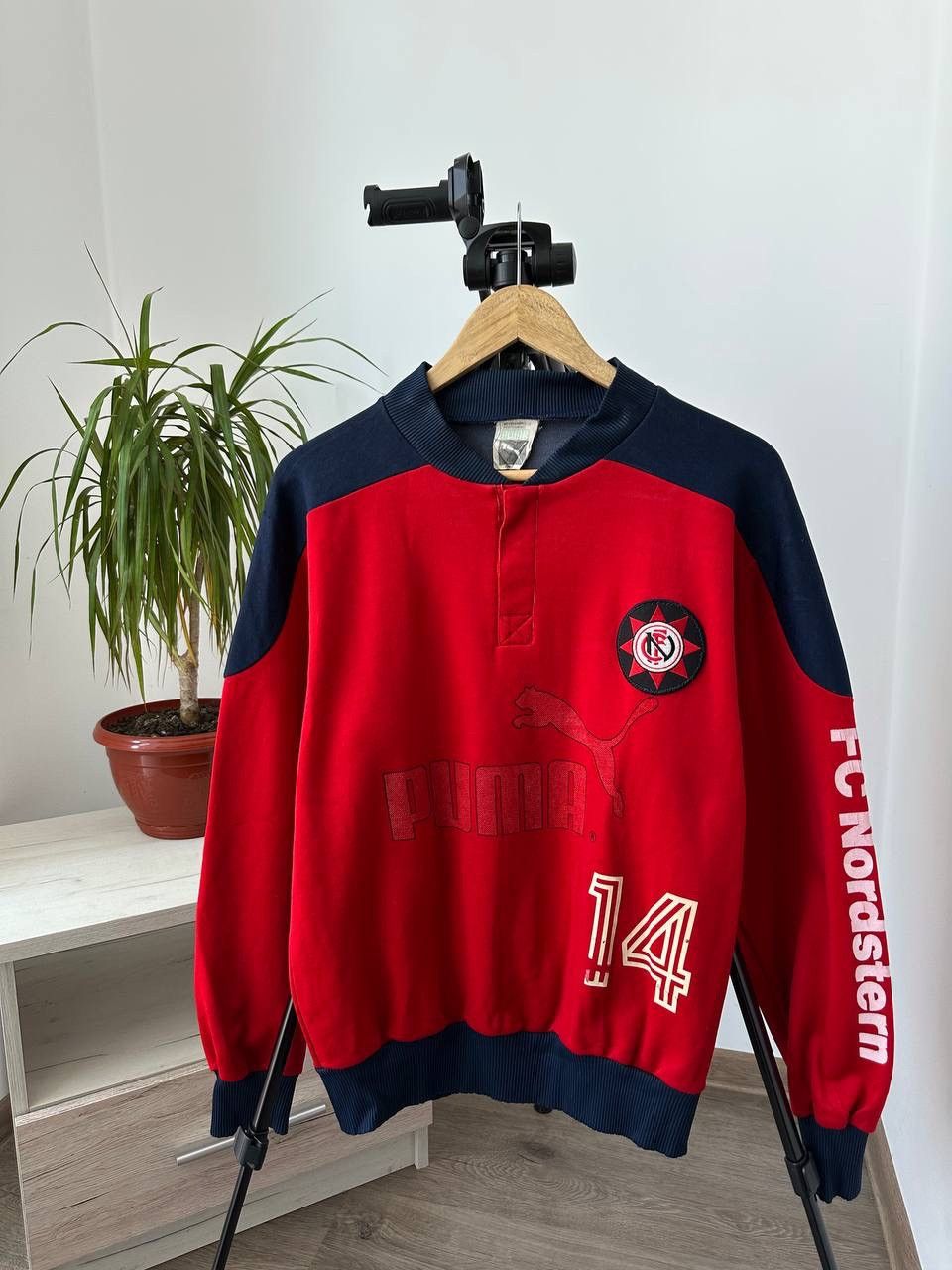 Japanese Brand × Vintage Vintage Football Soccer Jersey Puma 90s Red Sweatshirt Size US M / EU 48-50 / 2 - 2 Thumbnail