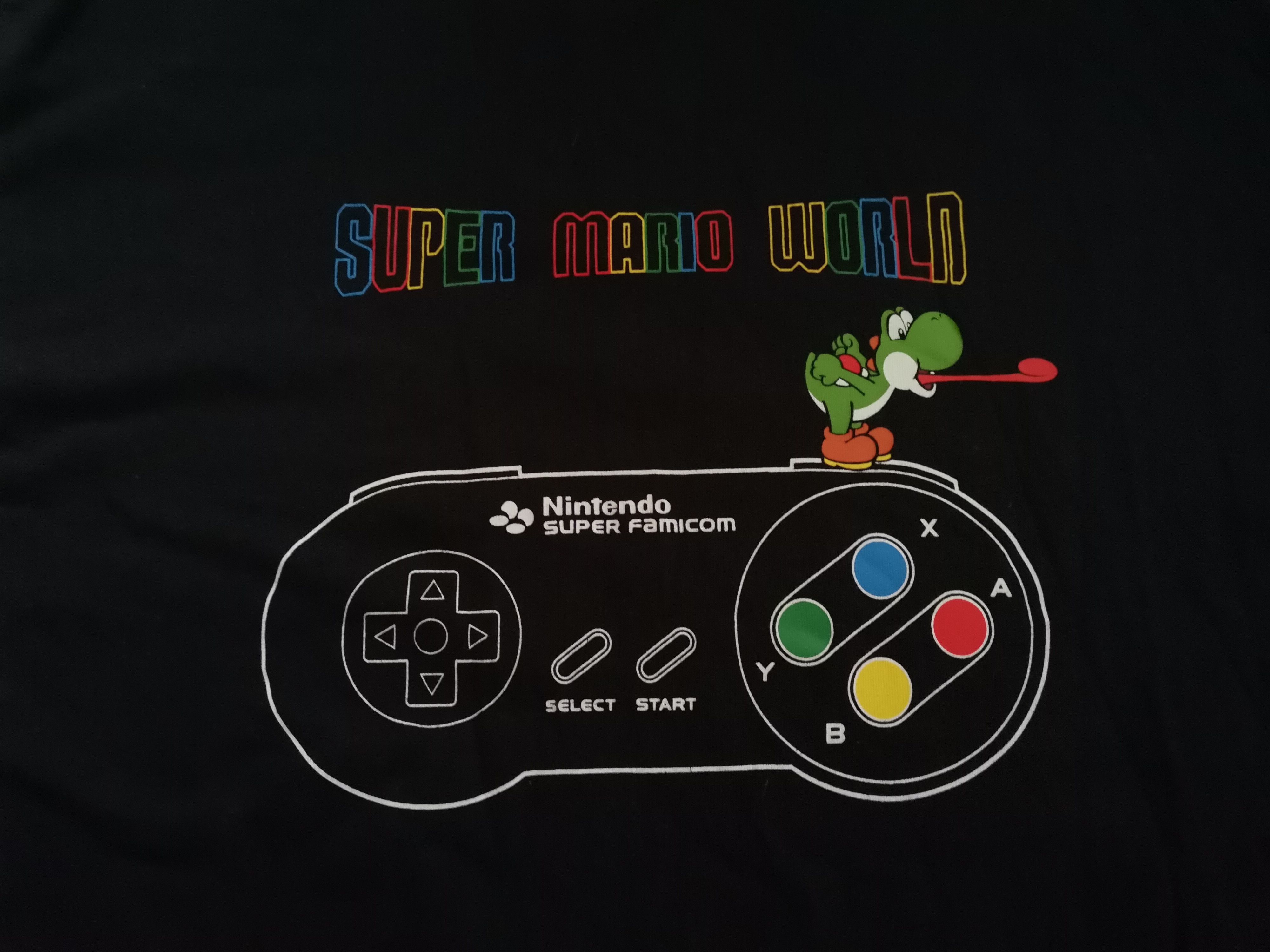 Uniqlo Uniqlo x Nintendo Super Mario World T-Shirt Size US S / EU 44-46 / 1 - 2 Thumbnail