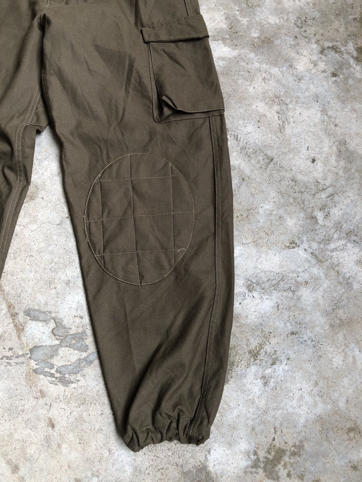 Vintage VINTAGE MILITARY ARMY CARGO PANT WORLD WAR STYLE Size US 35 - 2 Thumbnail