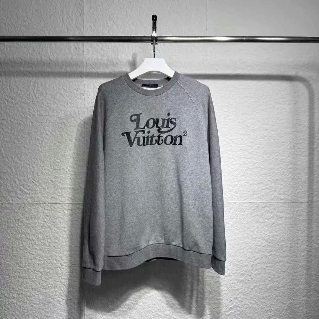 Louis Vuitton Louis Vuitton XXL Item Size US XXL / EU 58 / 5 - 1 Thumbnail