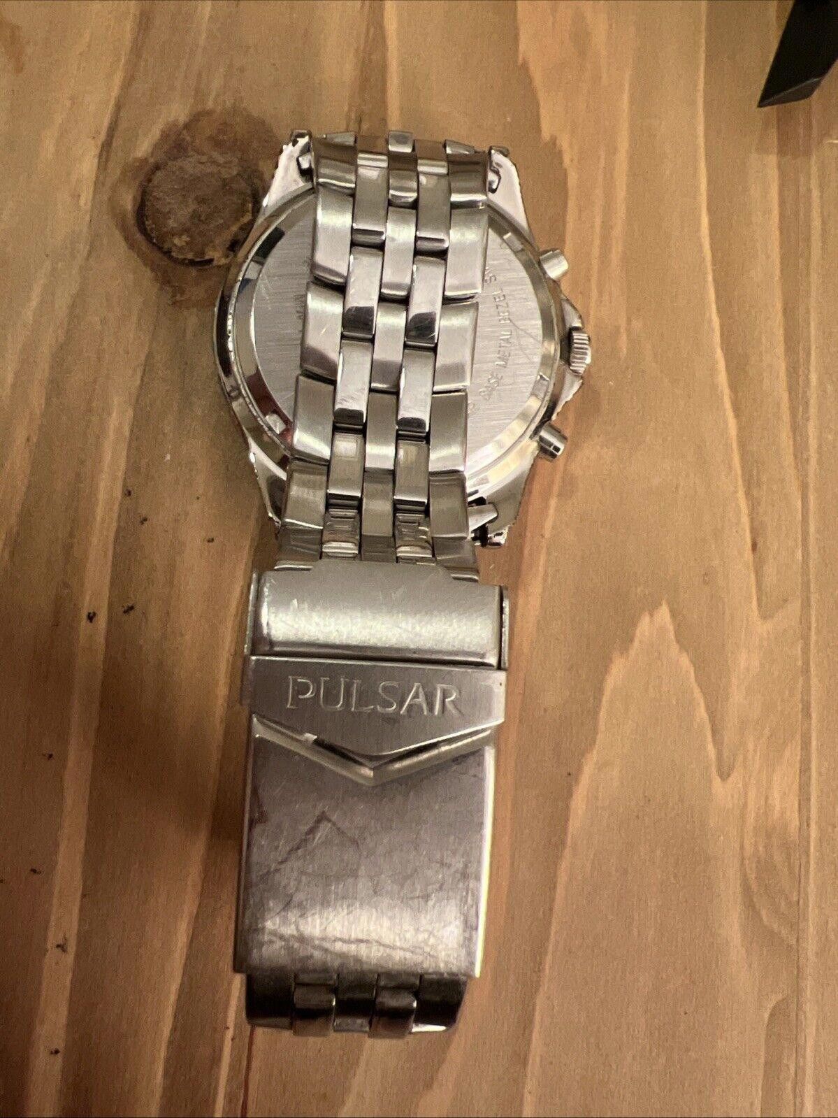 Pulsar PULSAR (by Seiko) V657-X018 CHRONOGRAPH Watch New Battery Size ONE SIZE - 8 Thumbnail