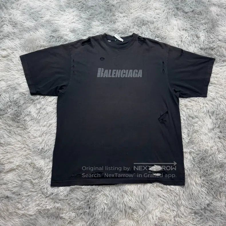 Balenciaga Balenciaga Big Destruction Short Sleeve Size US L / EU 52-54 / 3 - 1 Thumbnail