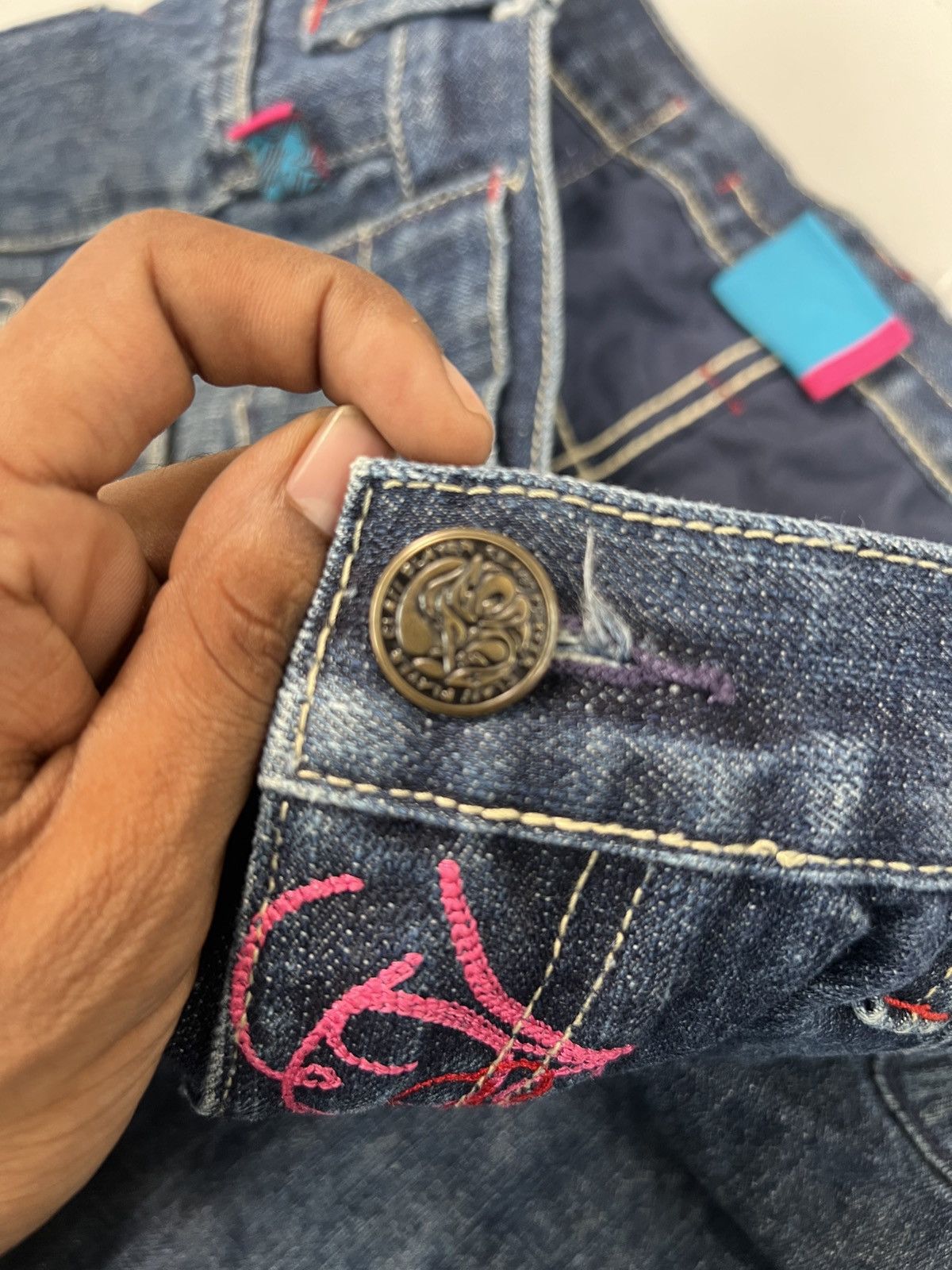 Southpole Vintage class player embroidered denim Size US 36 / EU 52 - 12 Thumbnail