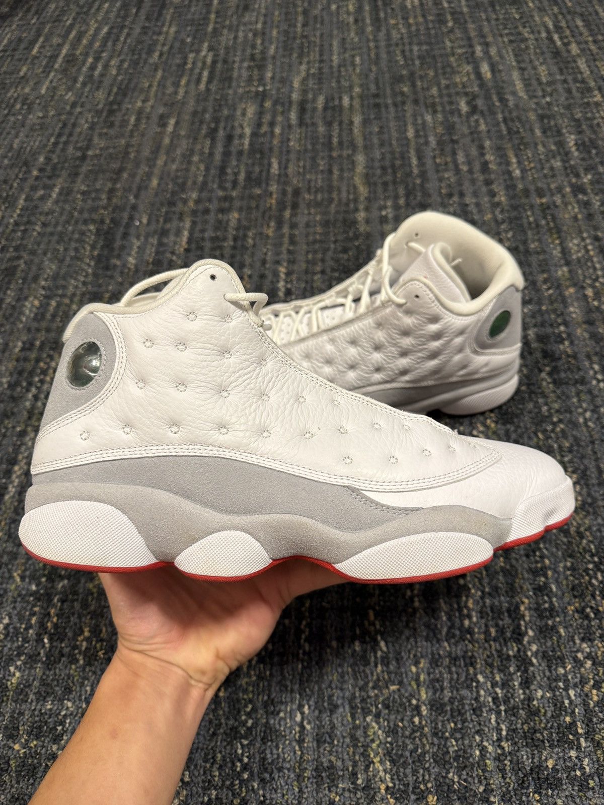 Jordan Brand Retro Jordan 13 Wolf Grey Size 10.5 Size US 10.5 / EU 43-44 - 9 Thumbnail