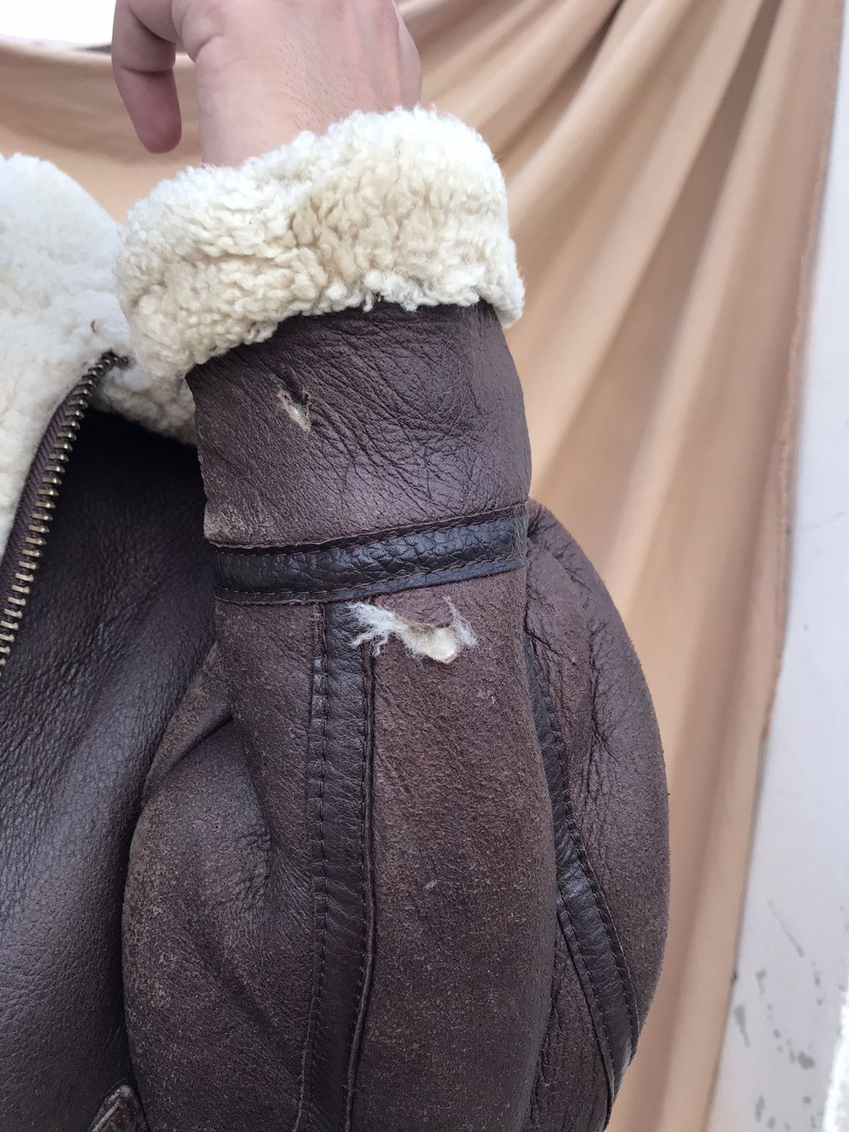 Handmade genuine shearling B3 pure natural sheep skin jacket Size US M / EU 48-50 / 2 - 9 Thumbnail