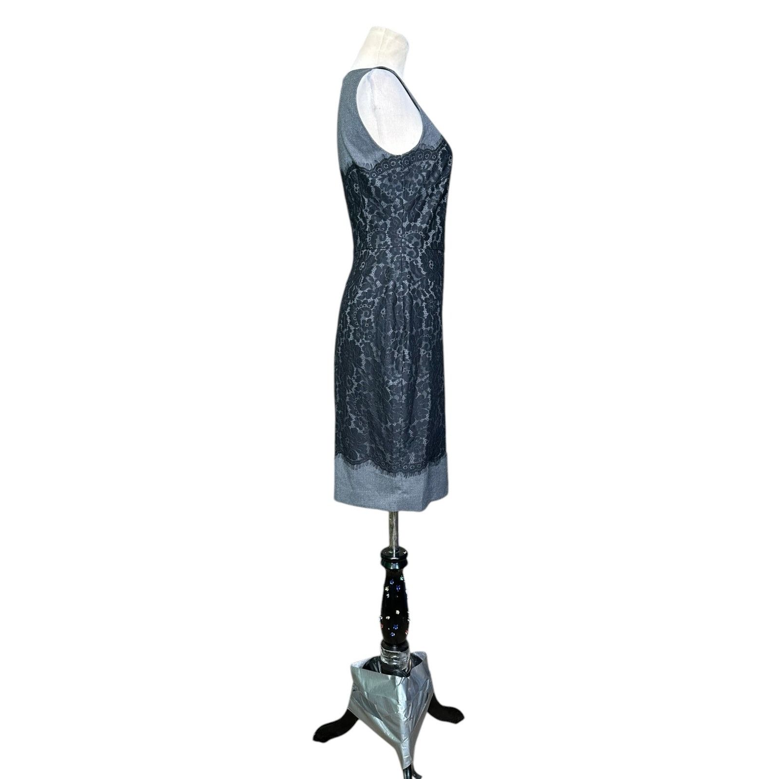 Banana Republic Banana Republic gray black lace overlay sheath dress size 0 Size XS / US 0-2 / IT 36-38 - 10 Thumbnail