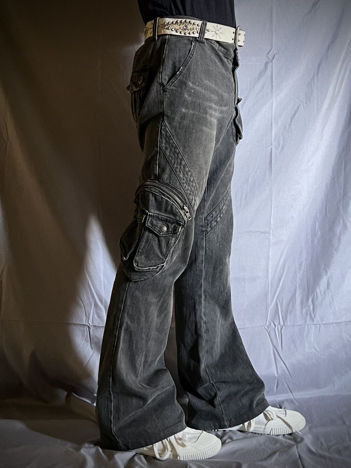 Japanese Brand Y2K Slow Hand Jam Black Cargo Flare Jeans Size US 34 / EU 50 - 2 Thumbnail