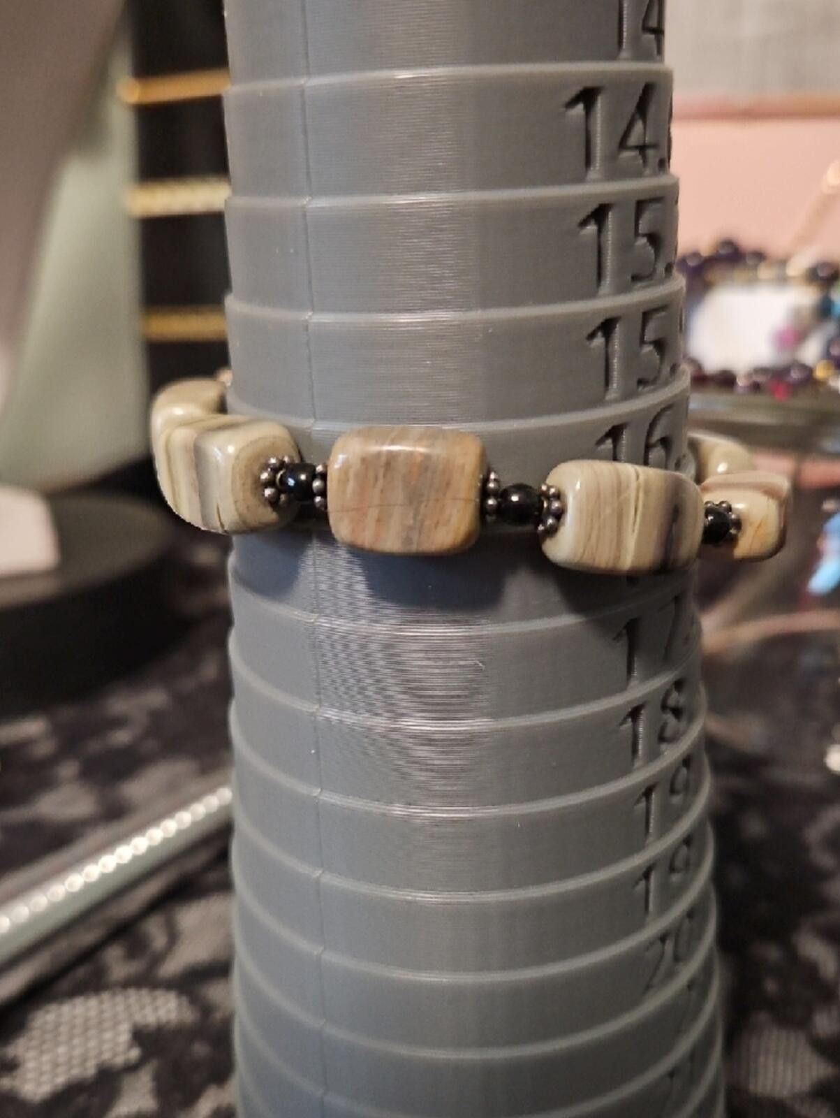 Other Brown Stone Bead Toggle Bracelet Size ONE SIZE - 2 Thumbnail
