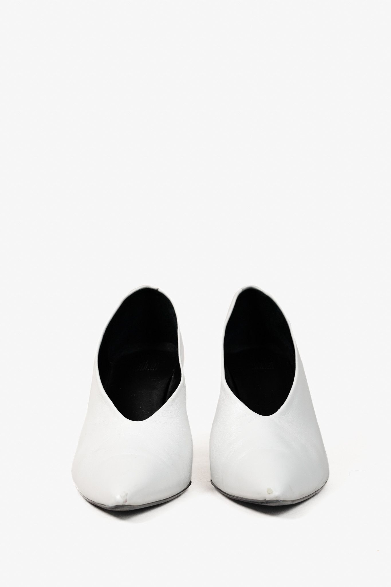 Billi Bi Billi Bi White Leather Pointed-Toe Pumps Size US 10.5 / IT 40.5 - 2 Thumbnail